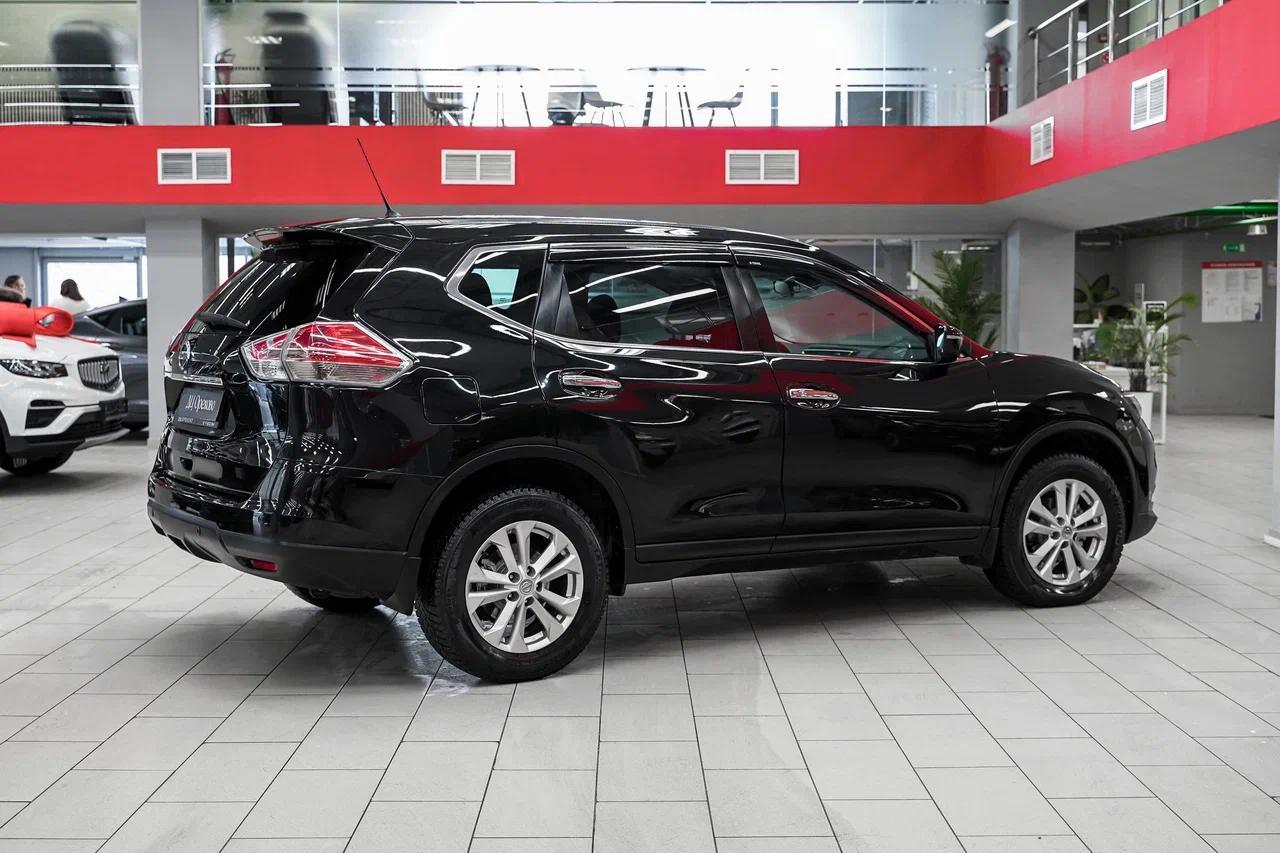 Nissan X-Trail 2015, черный, ДЦ Орехово
