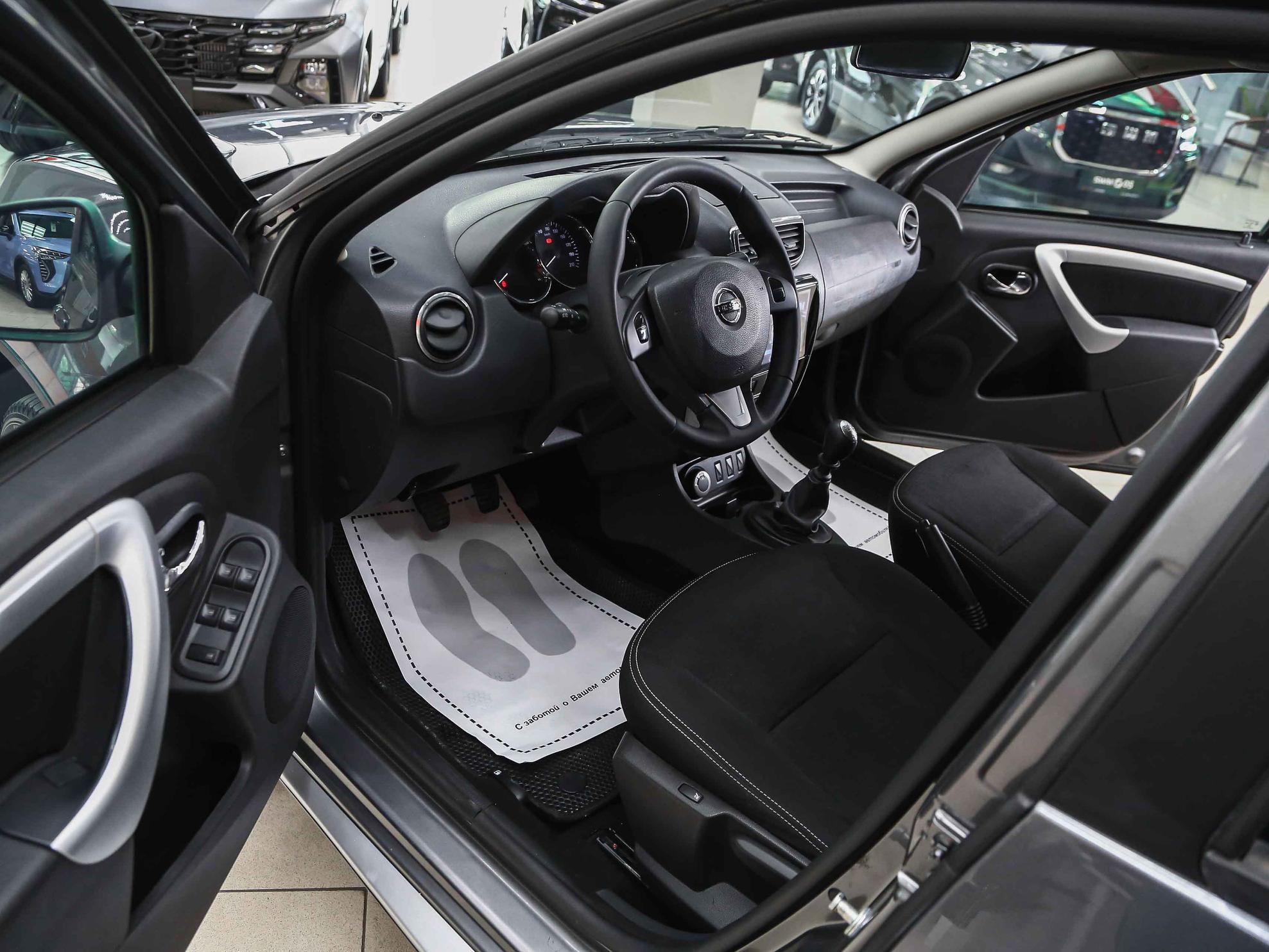 Nissan Terrano 2018, серый, ДЦ Орехово