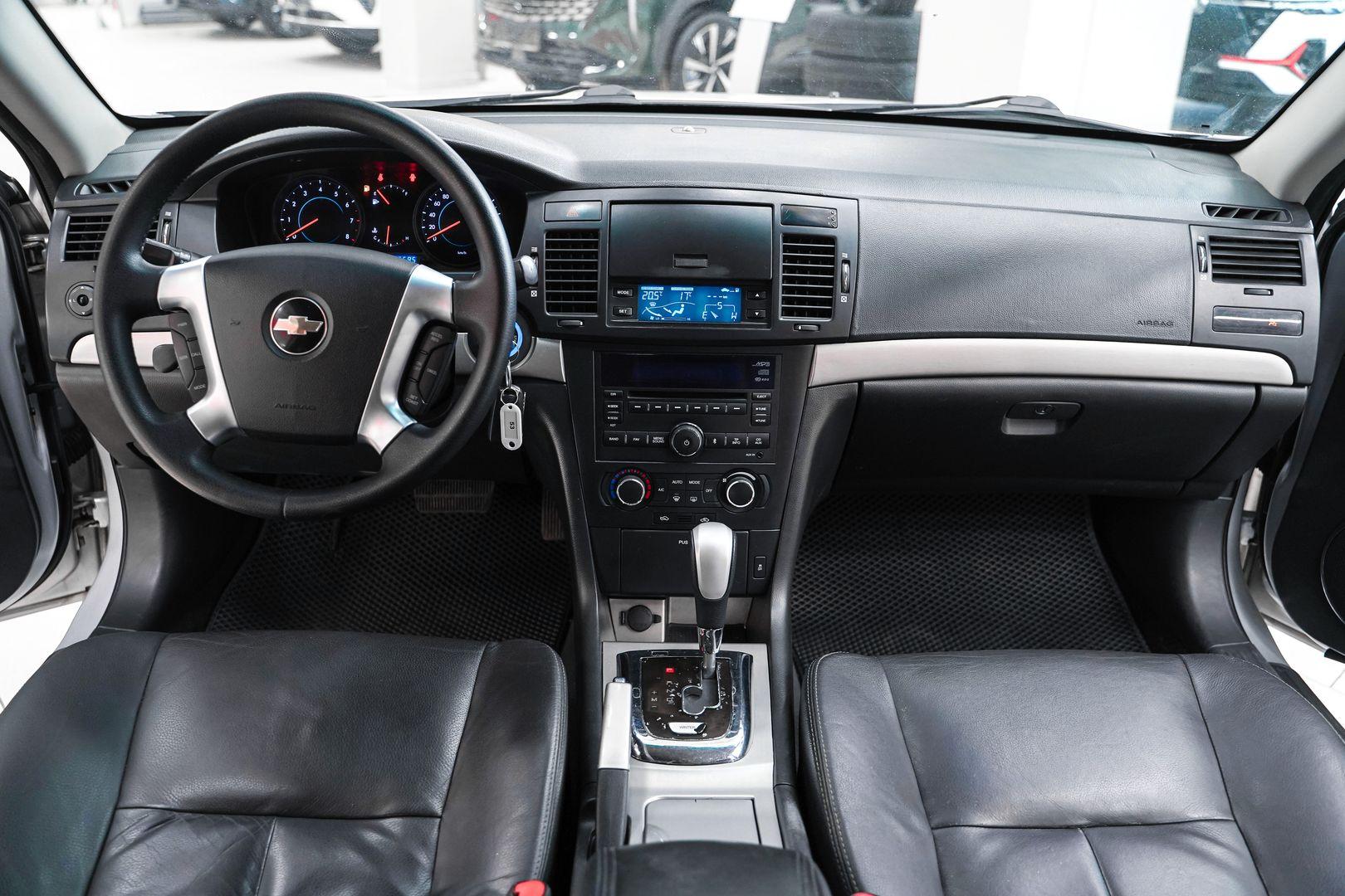 Chevrolet Epica 2011, серебряный, ДЦ Орехово