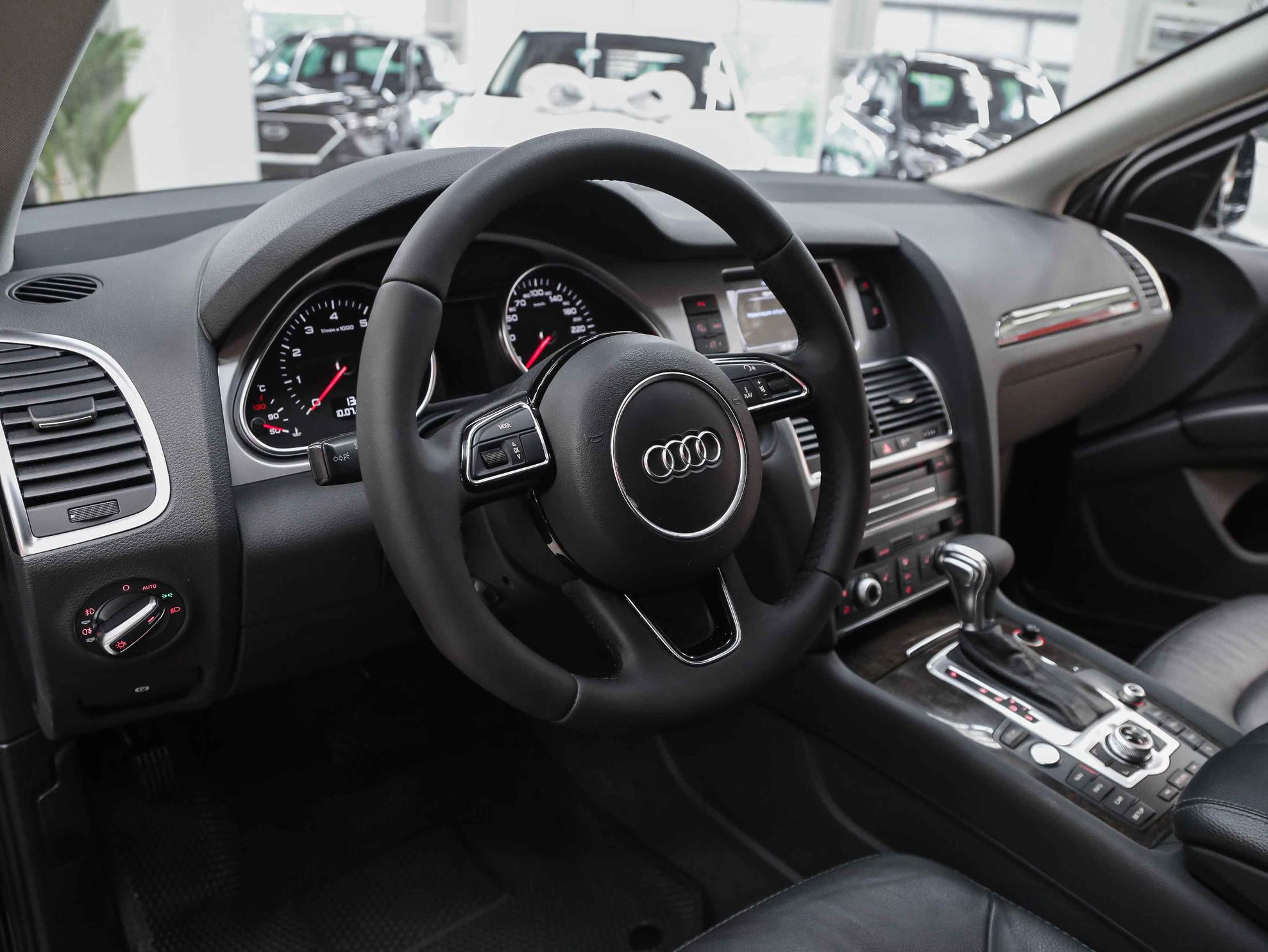 Audi Q7 2013, черный, ДЦ Орехово