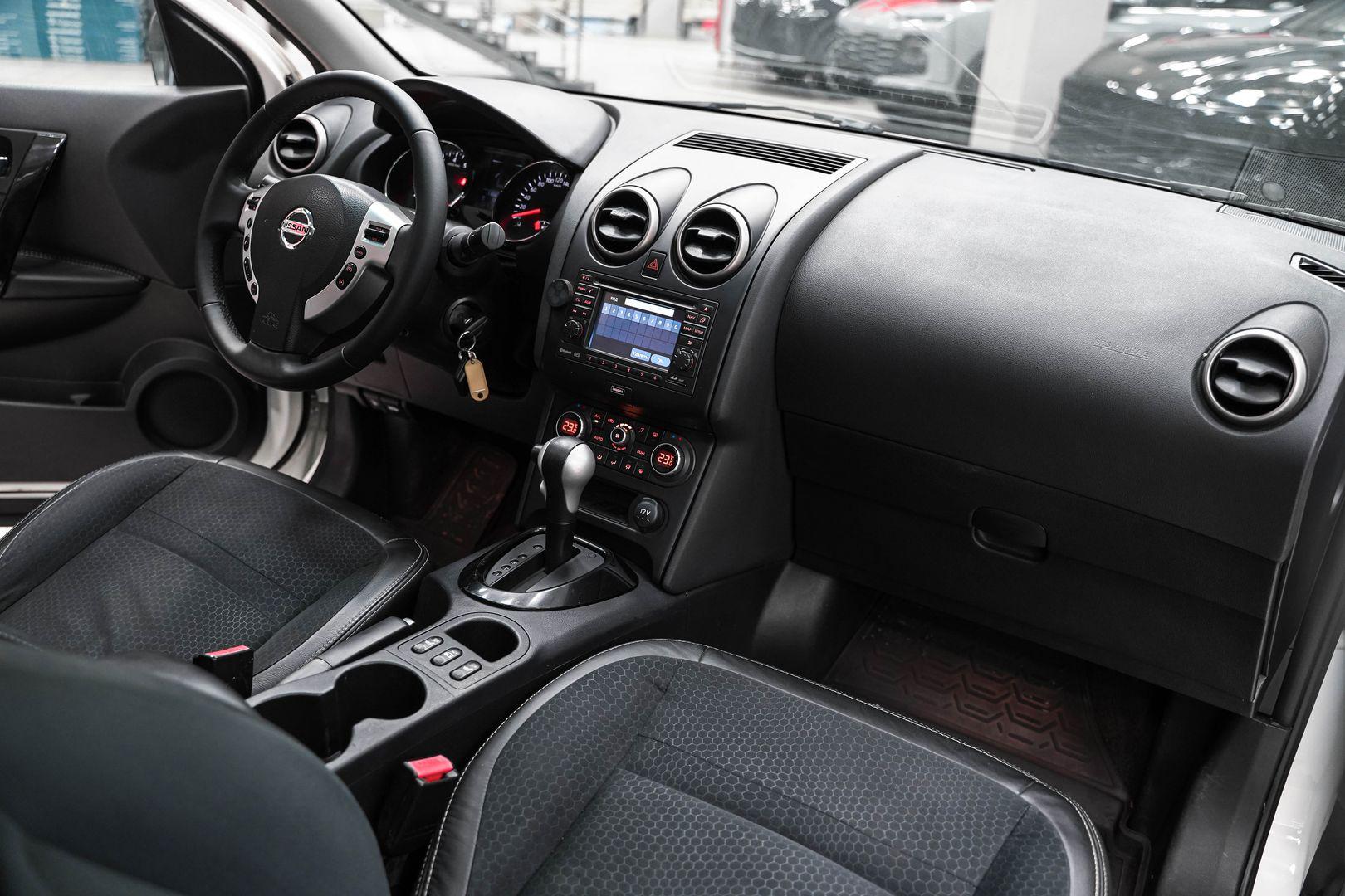 Nissan Qashqai 2013, белый, ДЦ Орехово