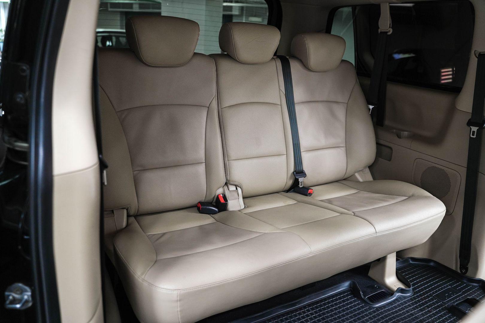 Hyundai H-1 2018, черный, ДЦ Орехово
