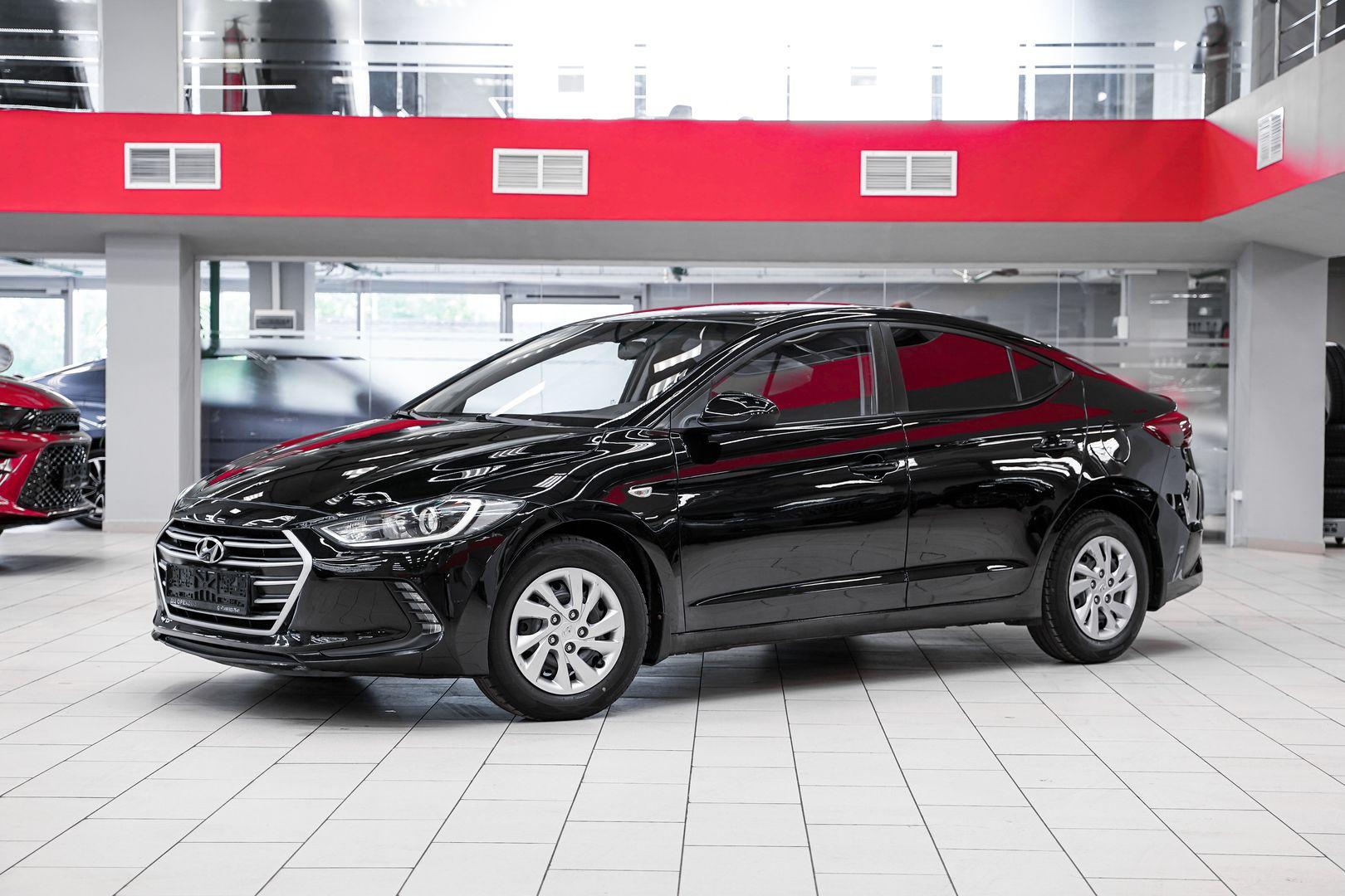 Hyundai Elantra 2017, черный, ДЦ Орехово