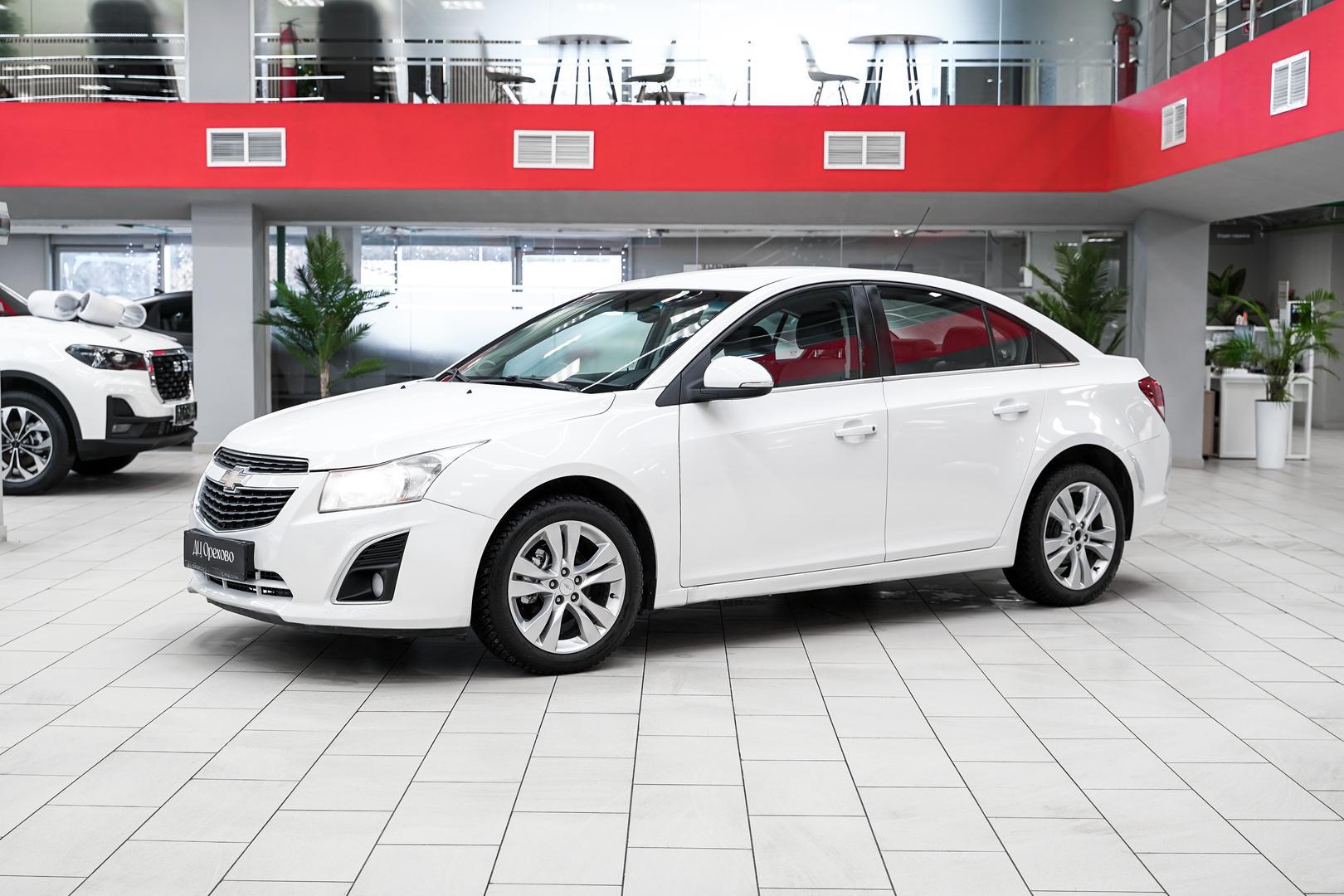 Chevrolet Cruze 2014, белый, ДЦ Орехово