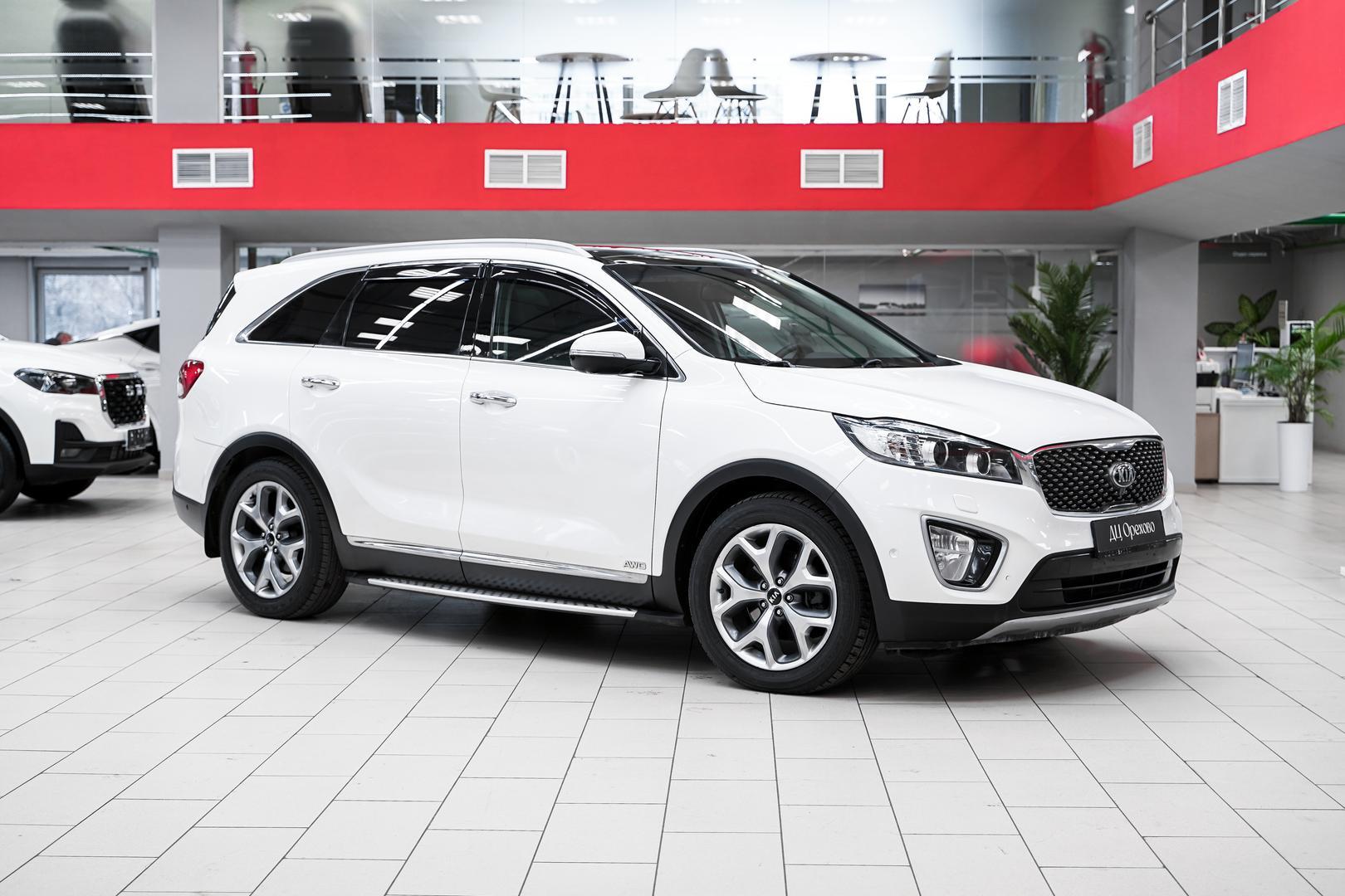 Kia Sorento 2016, белый, ДЦ Орехово