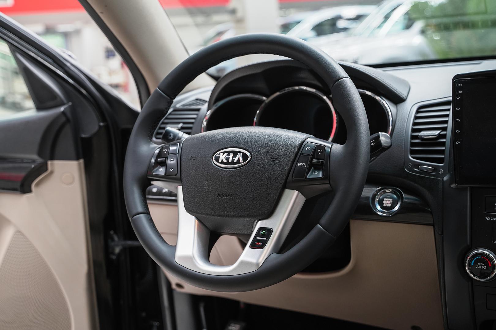 Kia Sorento 2011, черный, ДЦ Орехово