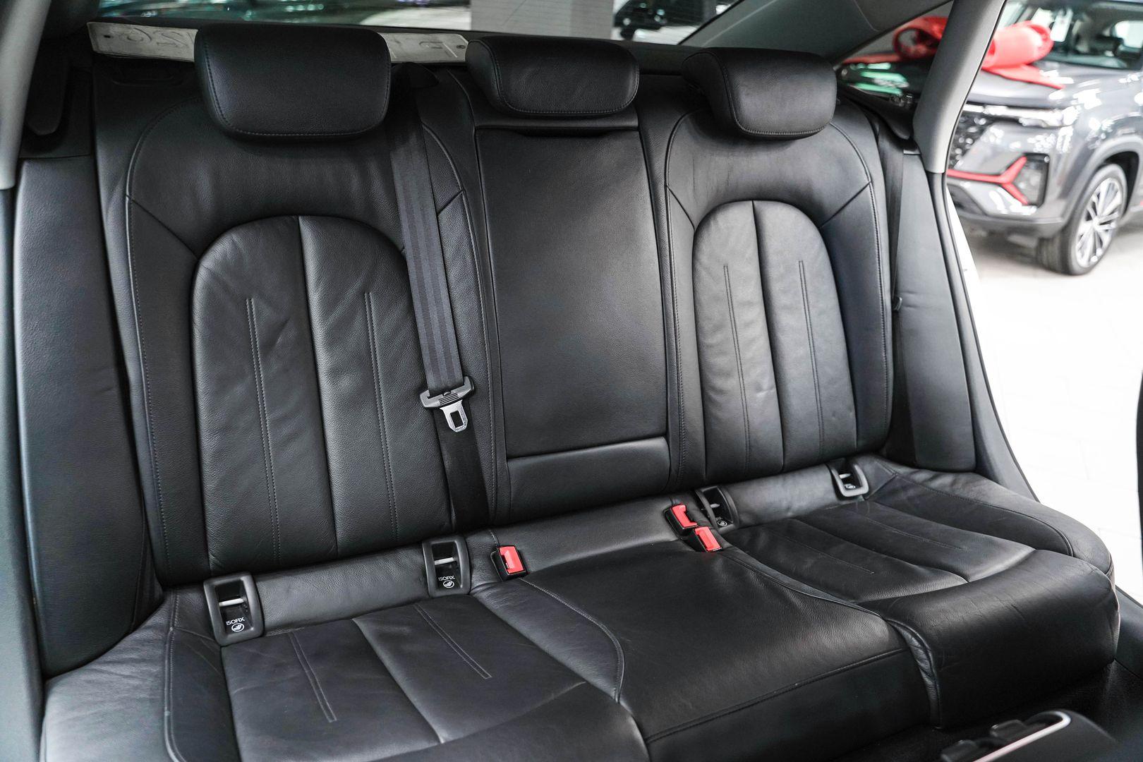 Audi A6 2012, белый, ДЦ Орехово