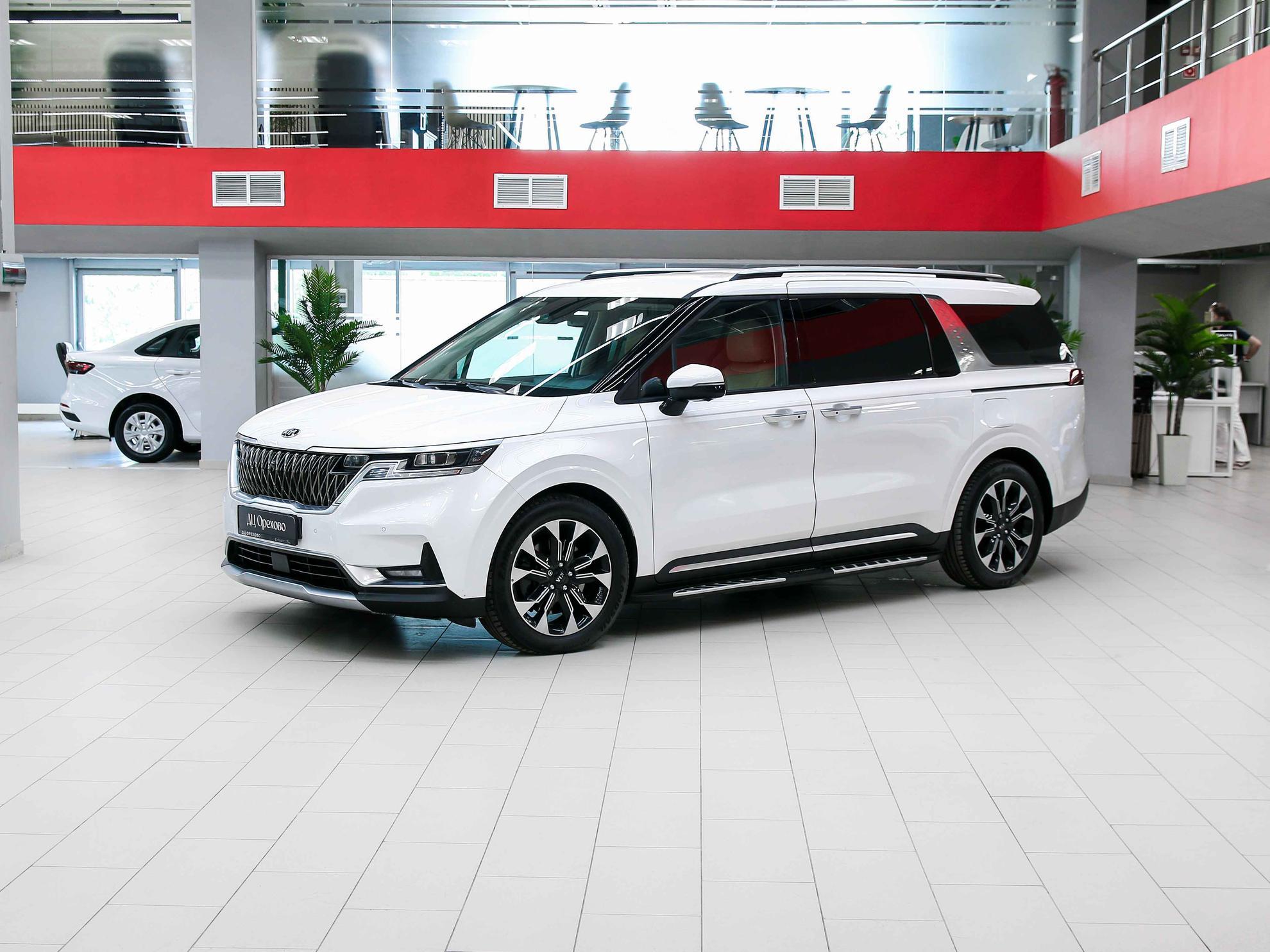Kia Carnival 2020, белый, ДЦ Орехово