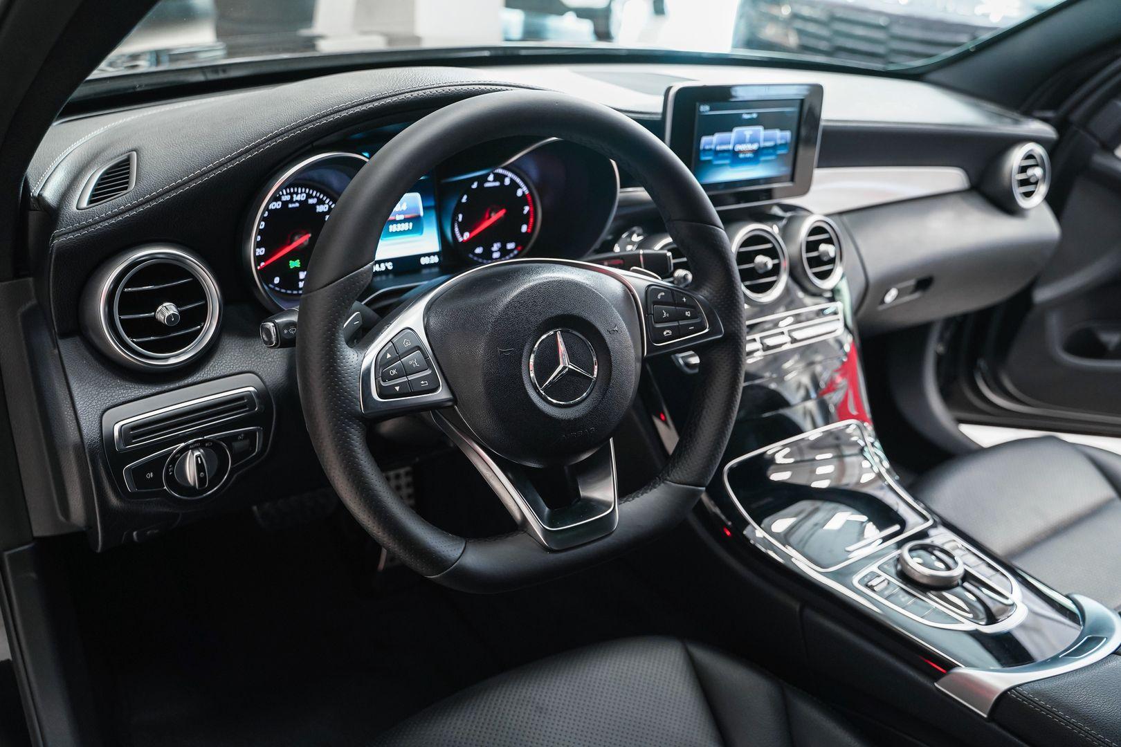 Mercedes-Benz C-Класс 2014, черный, ДЦ Орехово