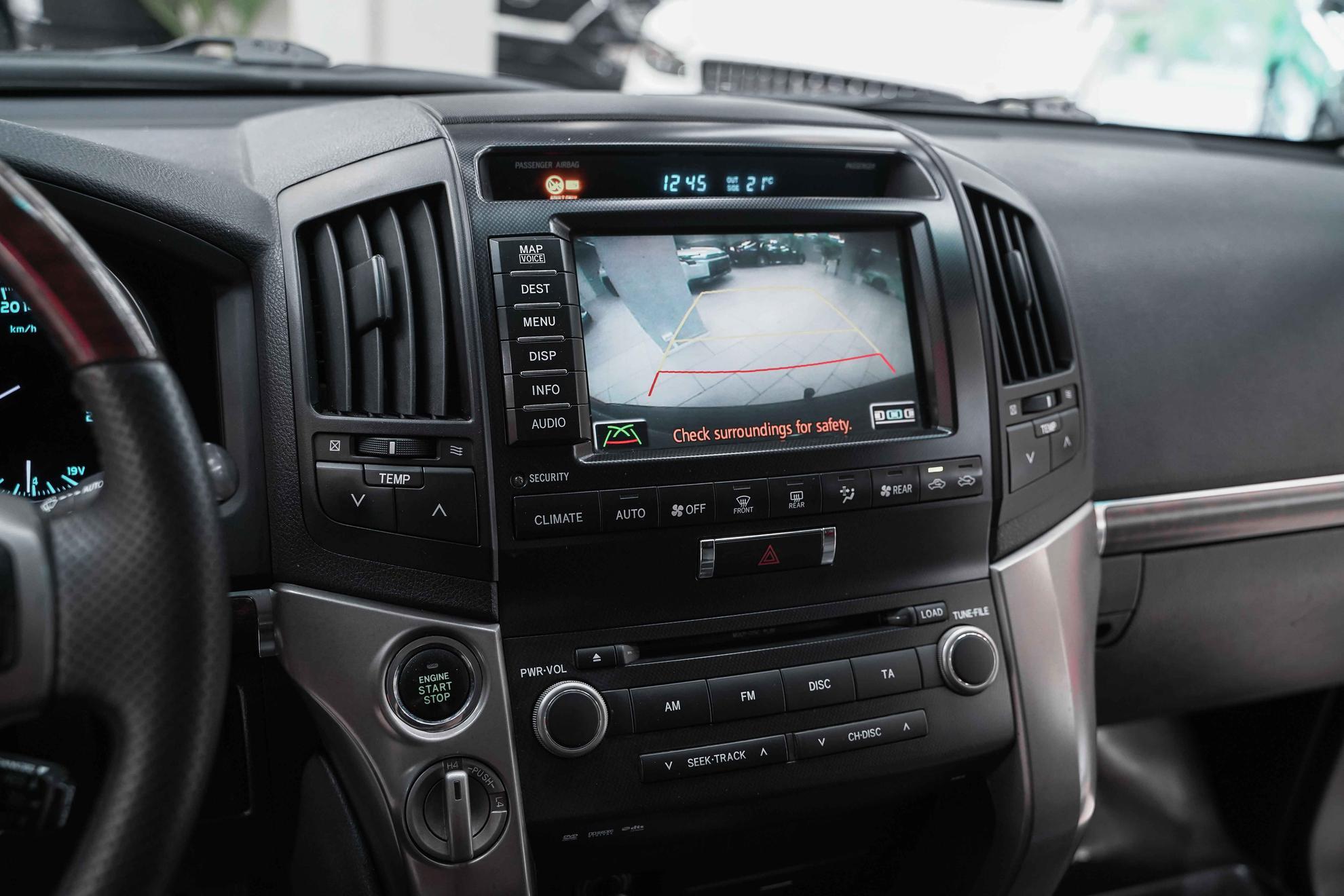 Toyota Land Cruiser 2008, черный, ДЦ Орехово