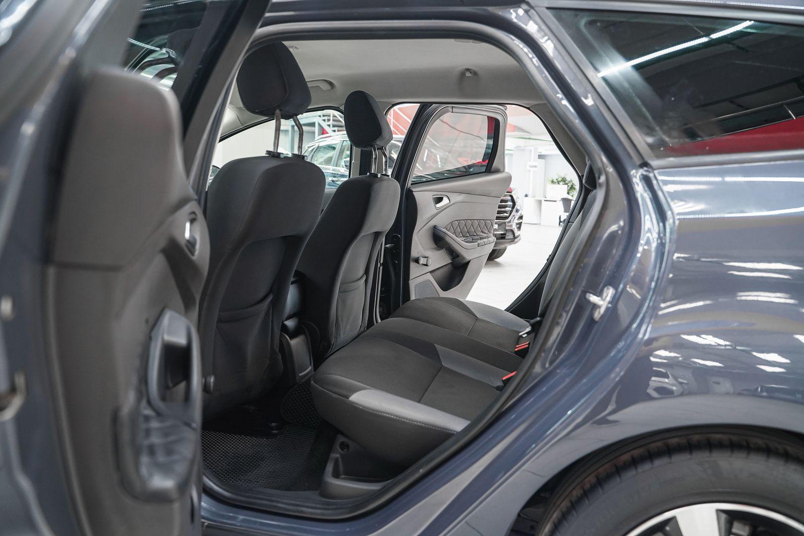 Ford Focus 2013, серый, ДЦ Орехово