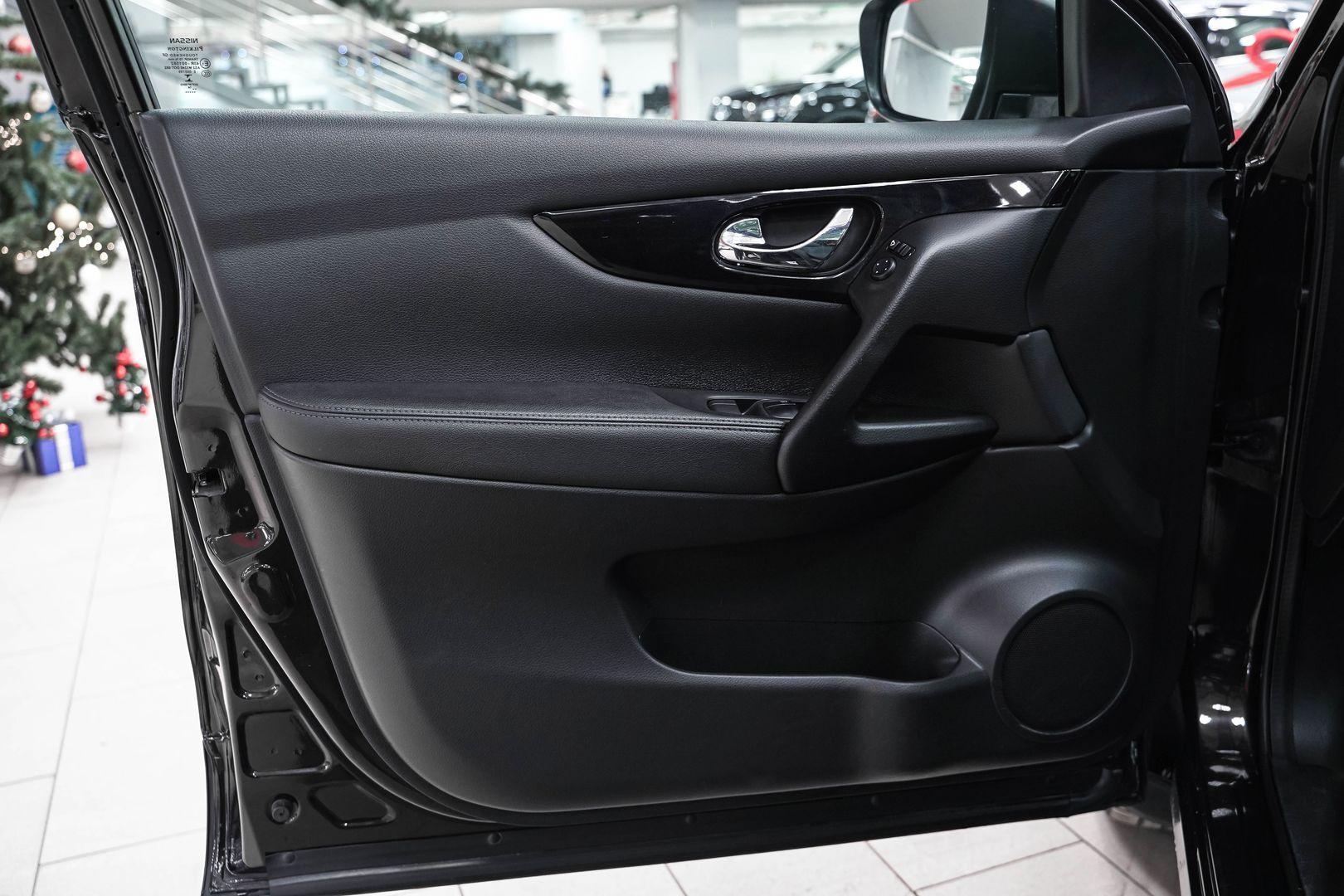 Nissan Qashqai 2014, черный, ДЦ Орехово