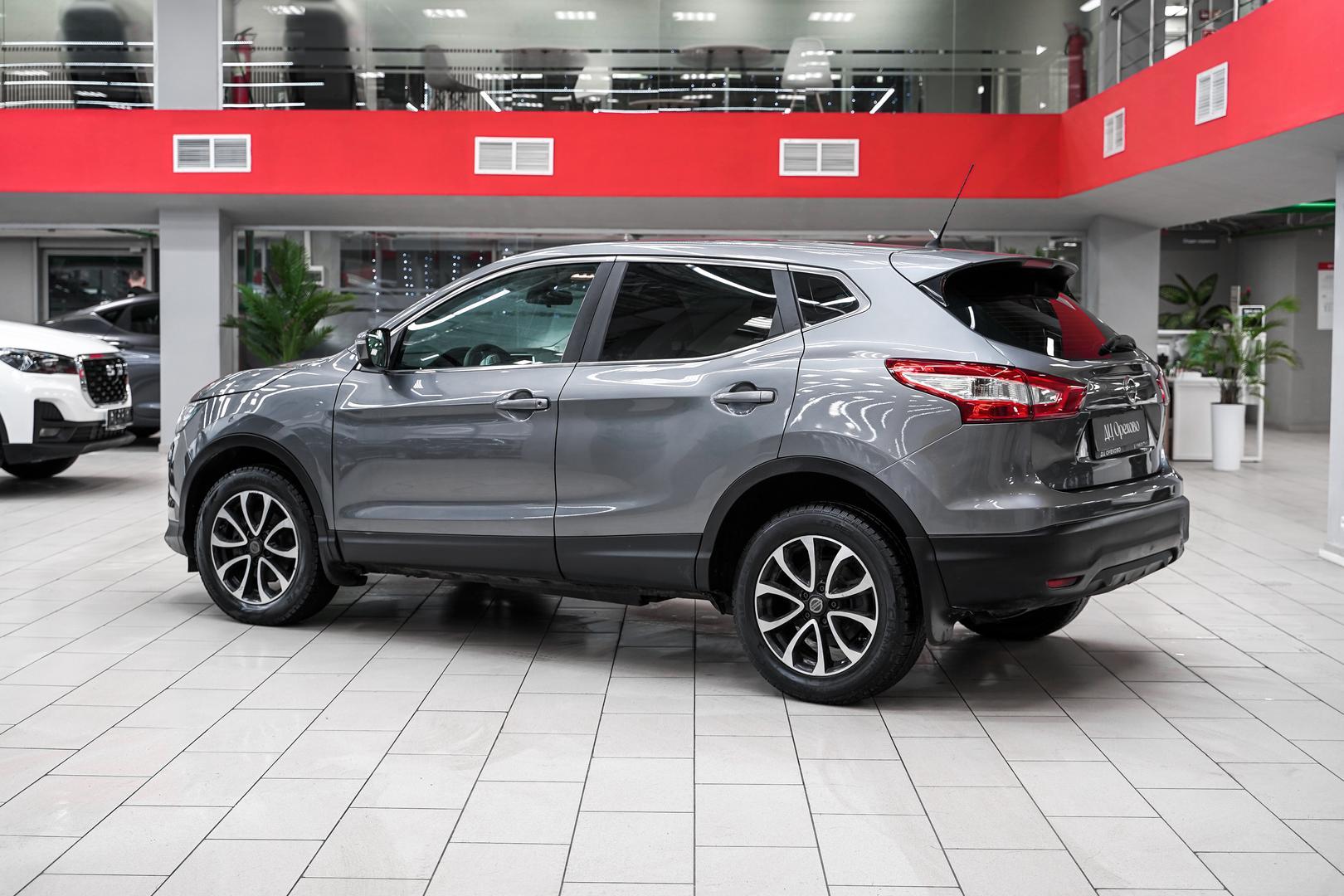 Nissan Qashqai 2014, серый, ДЦ Орехово
