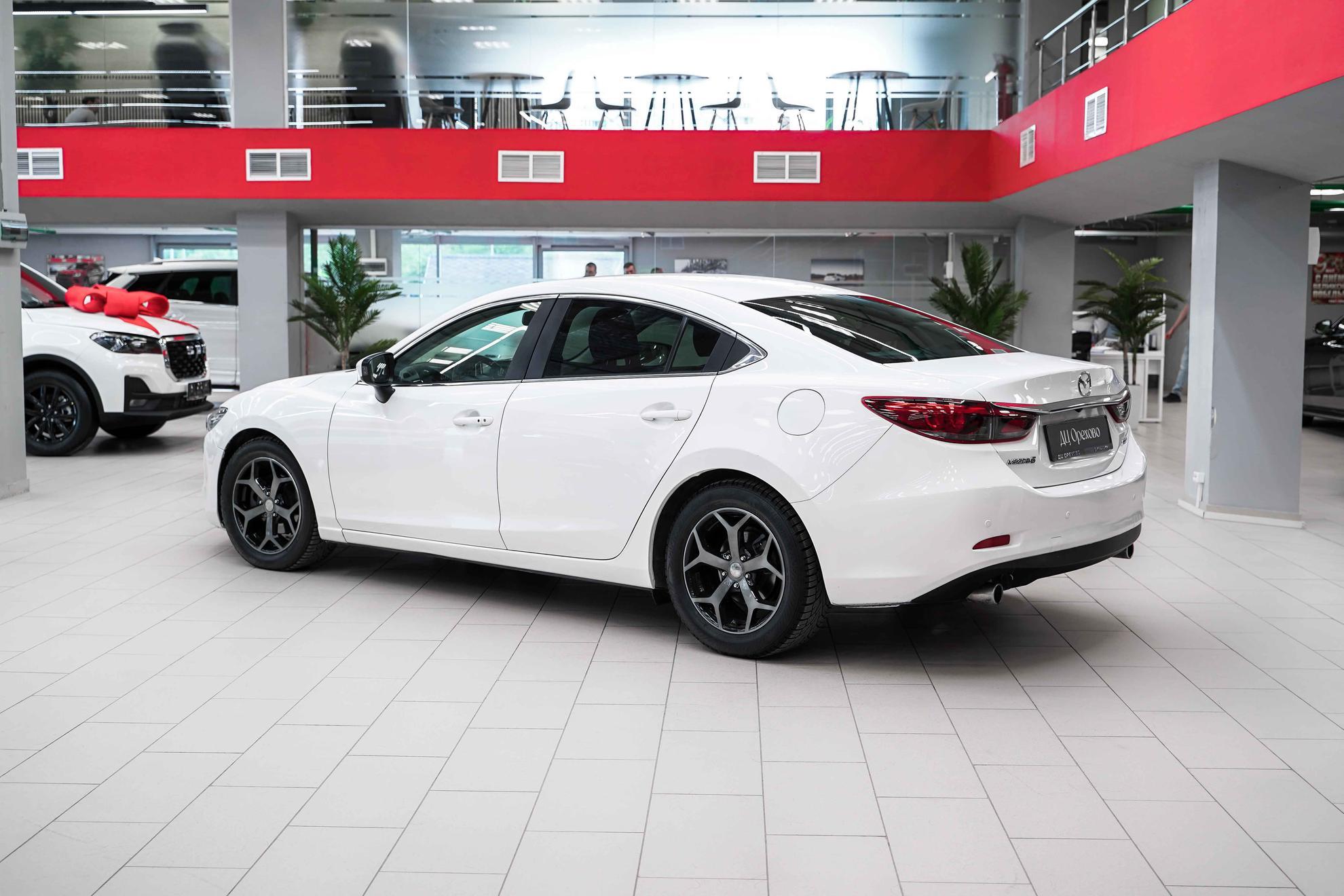 Mazda 6 2015, белый, ДЦ Орехово