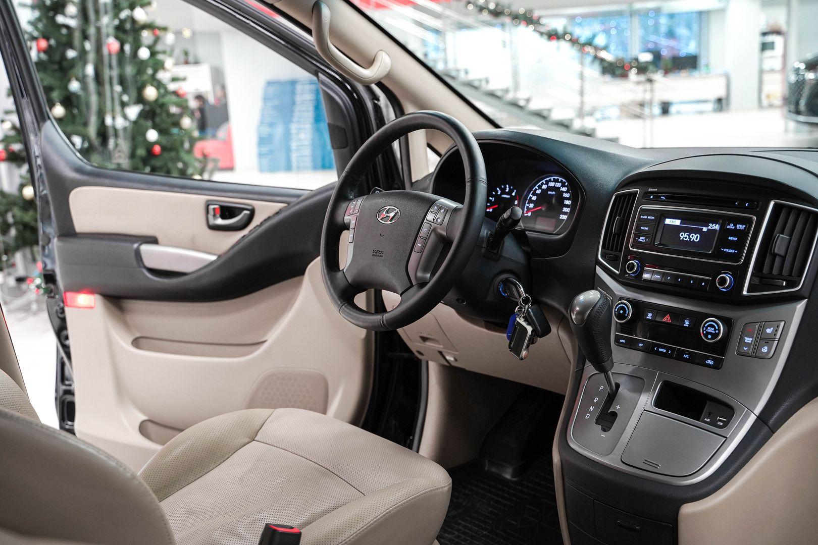 Hyundai H-1 2018, черный, ДЦ Орехово