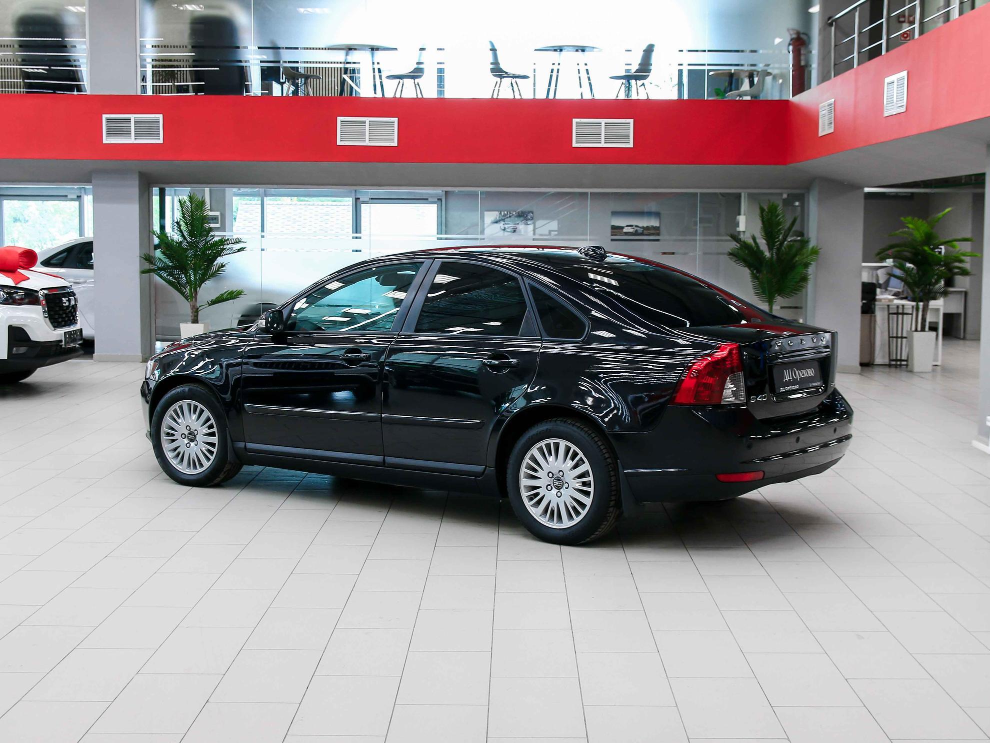 Volvo S40 2008, черный, ДЦ Орехово