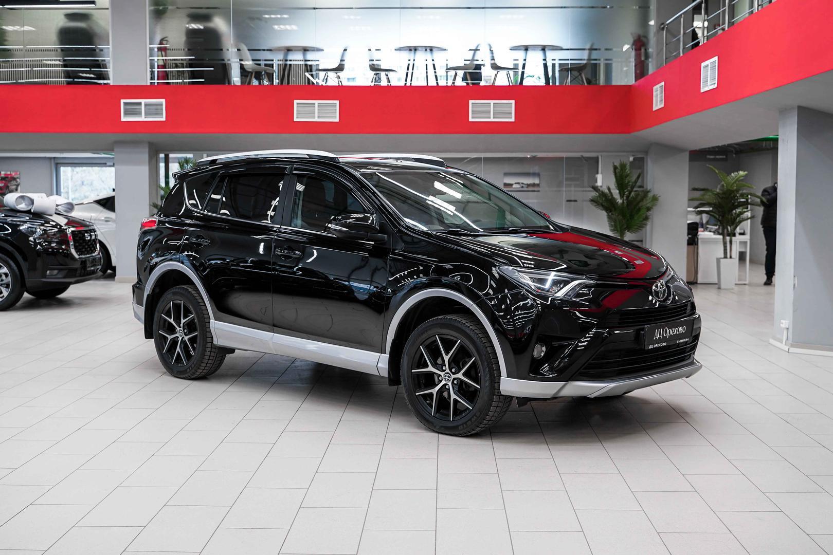 Toyota RAV4 2017, черный, ДЦ Орехово