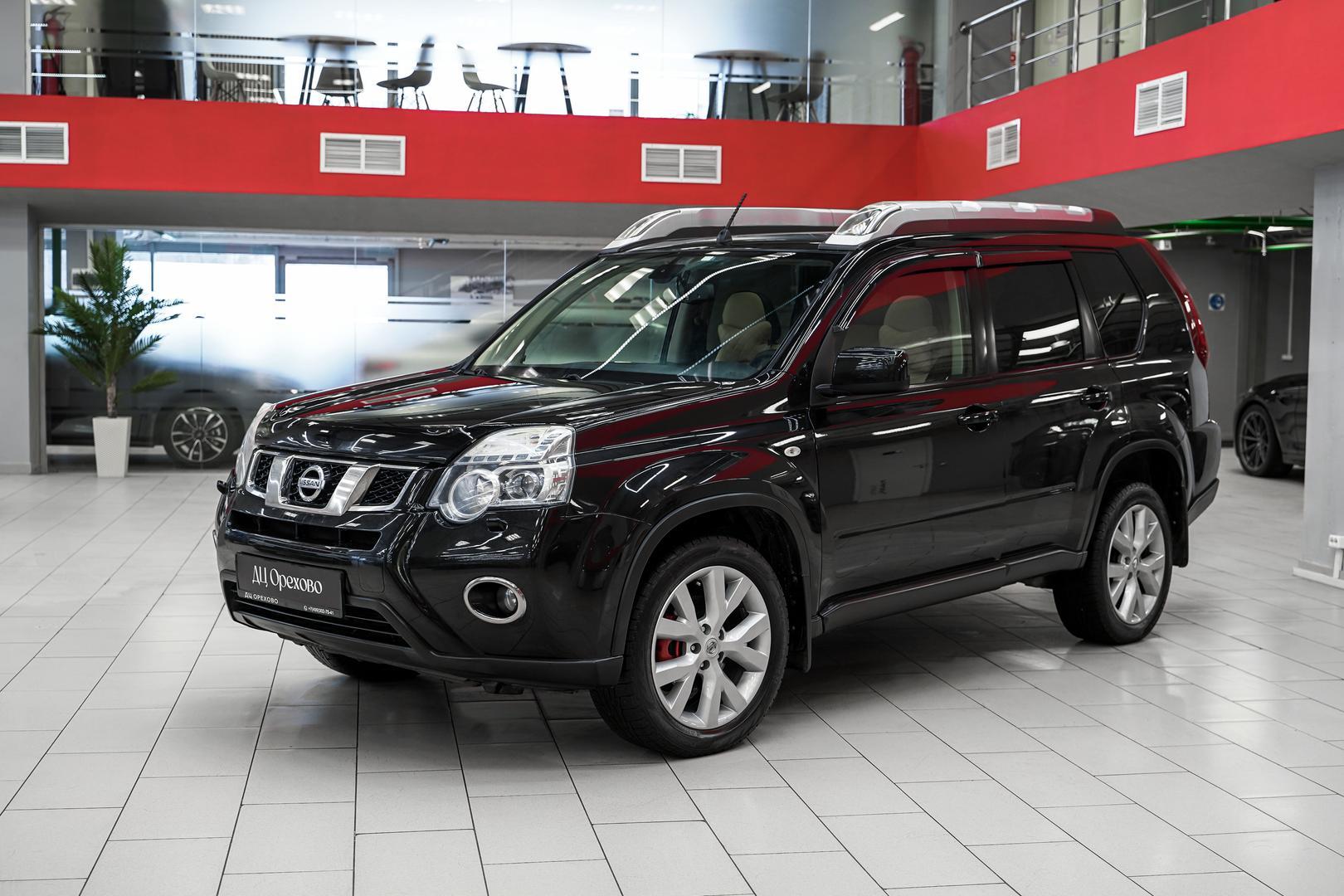 Nissan X-Trail 2013, черный, ДЦ Орехово