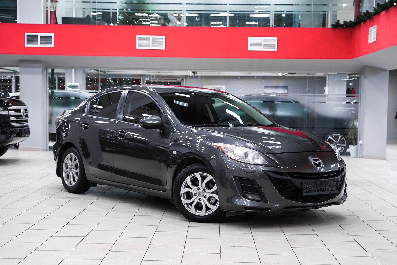 Mazda 3 2010, серый, ДЦ Орехово