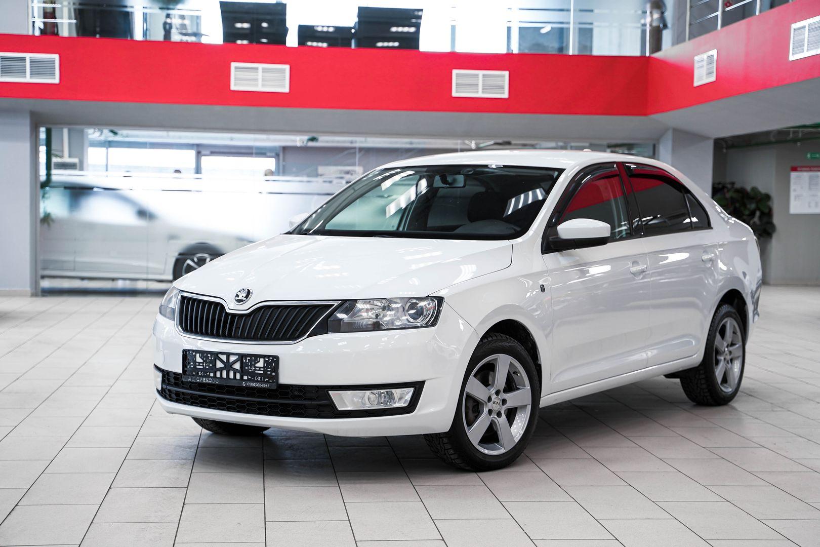 Skoda Rapid 2015, белый, ДЦ Орехово