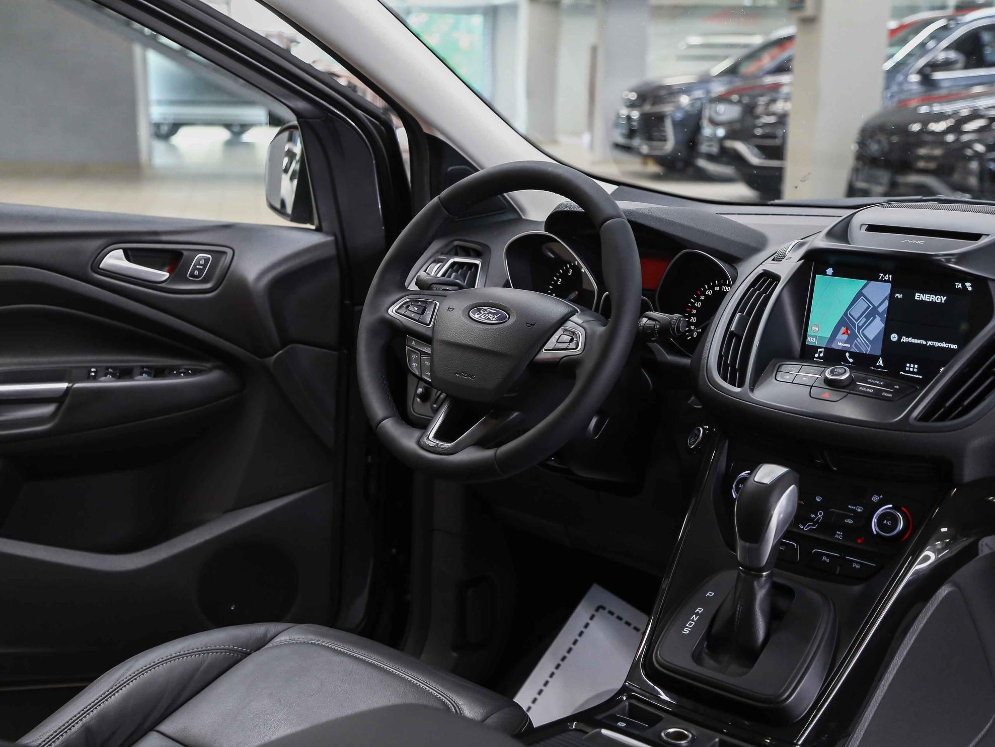Ford Kuga 2017, серый, ДЦ Орехово