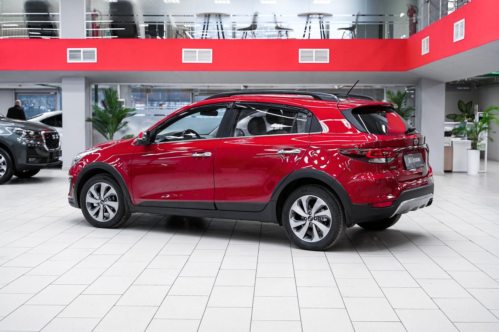 Kia Rio X-Line 2019, красный, ДЦ Орехово