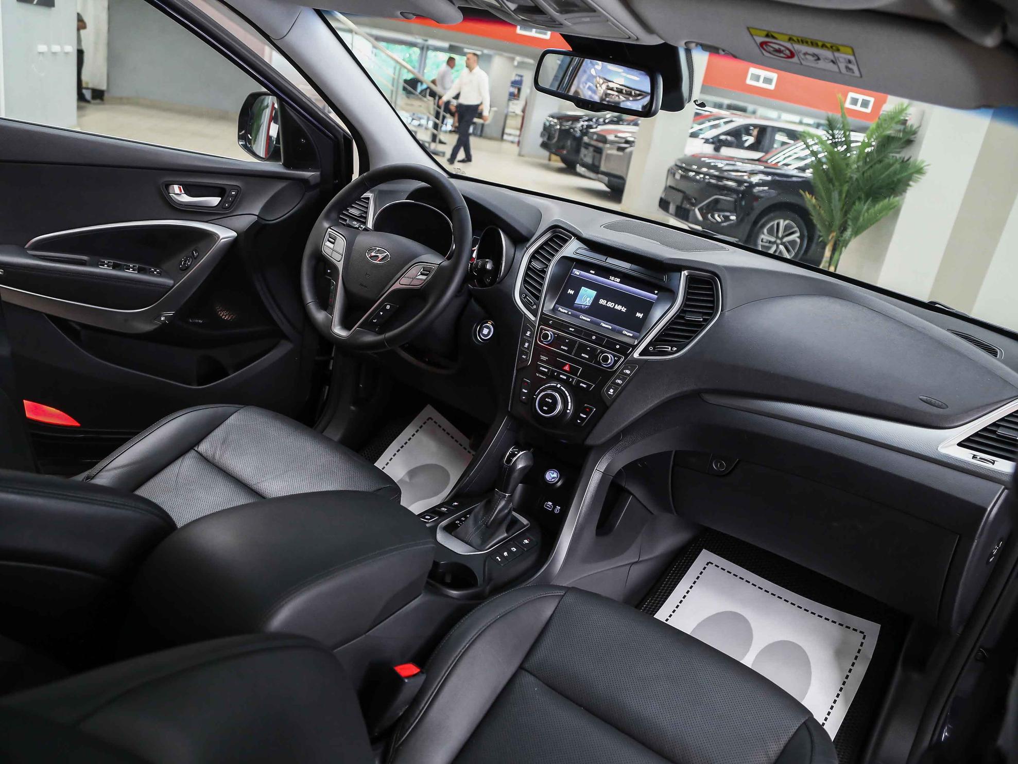 Hyundai Santa Fe 2017, синий, ДЦ Орехово