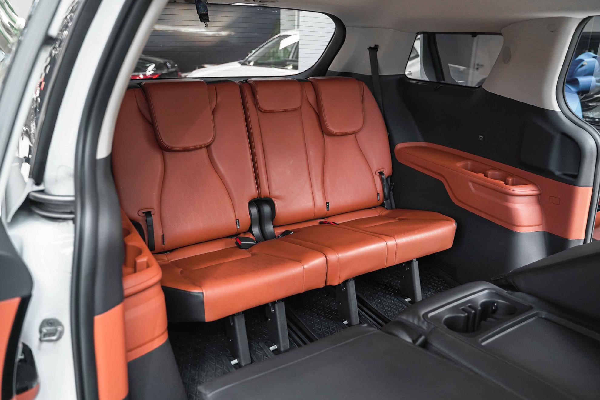 Kia Carnival 2023, белый, ДЦ Орехово