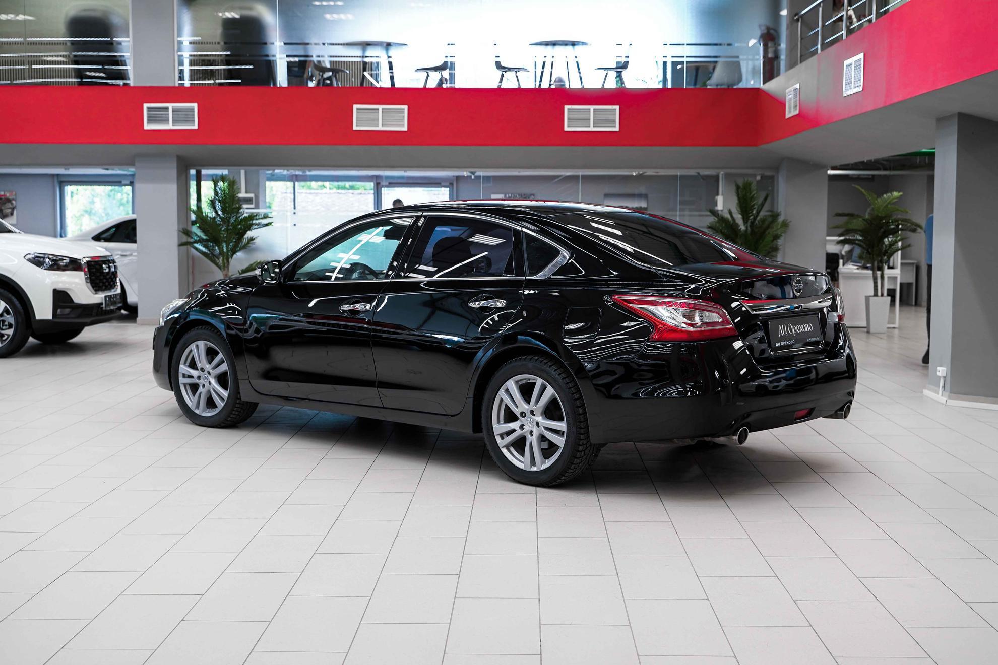 Nissan Teana 2015, черный, ДЦ Орехово