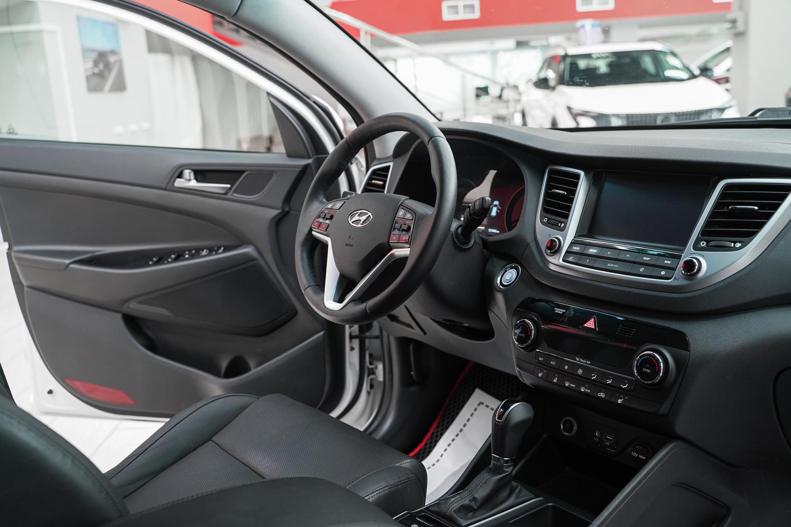 Hyundai Tucson 2016, белый, ДЦ Орехово