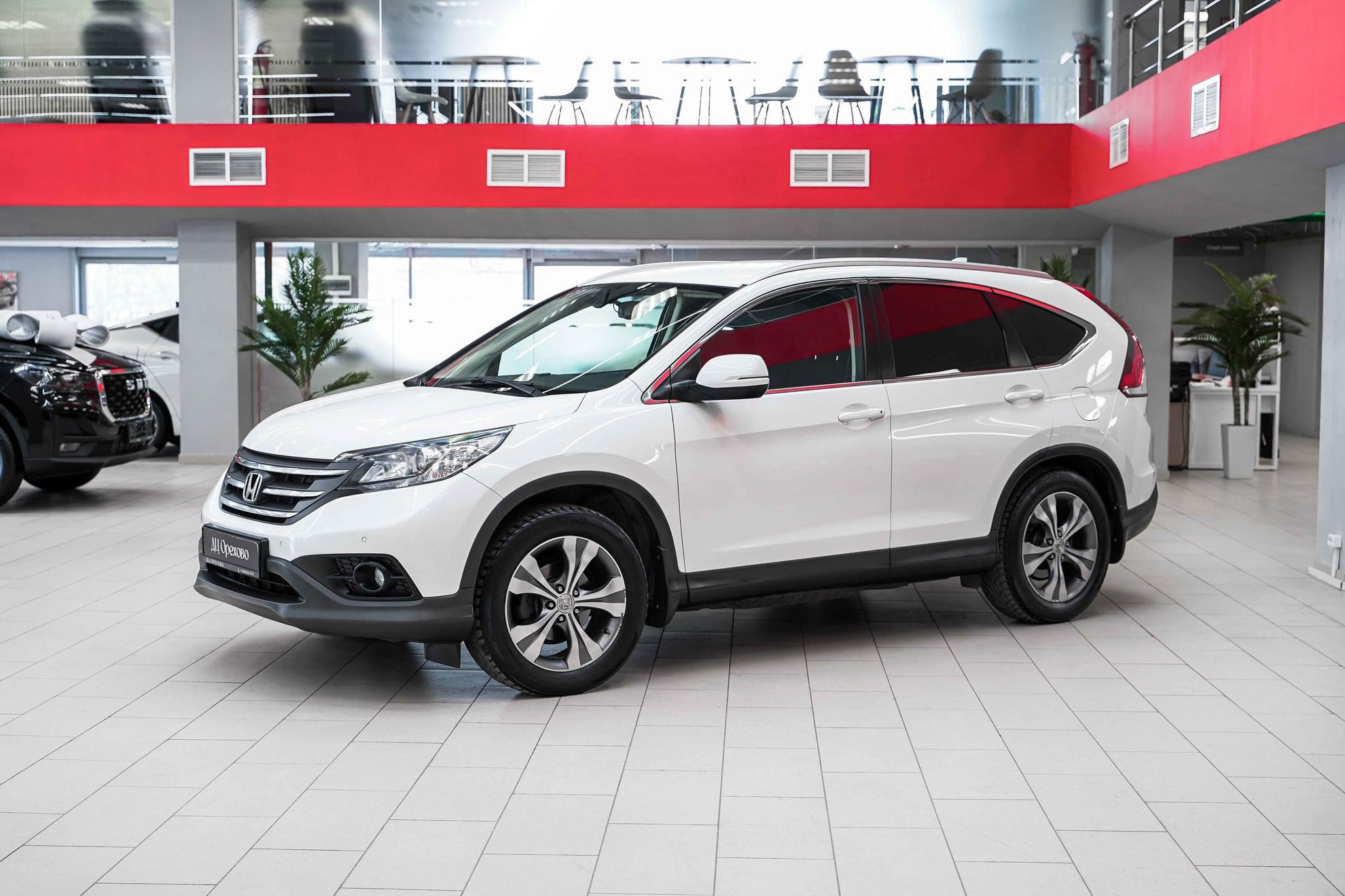 Honda CR-V 2013, белый, ДЦ Орехово