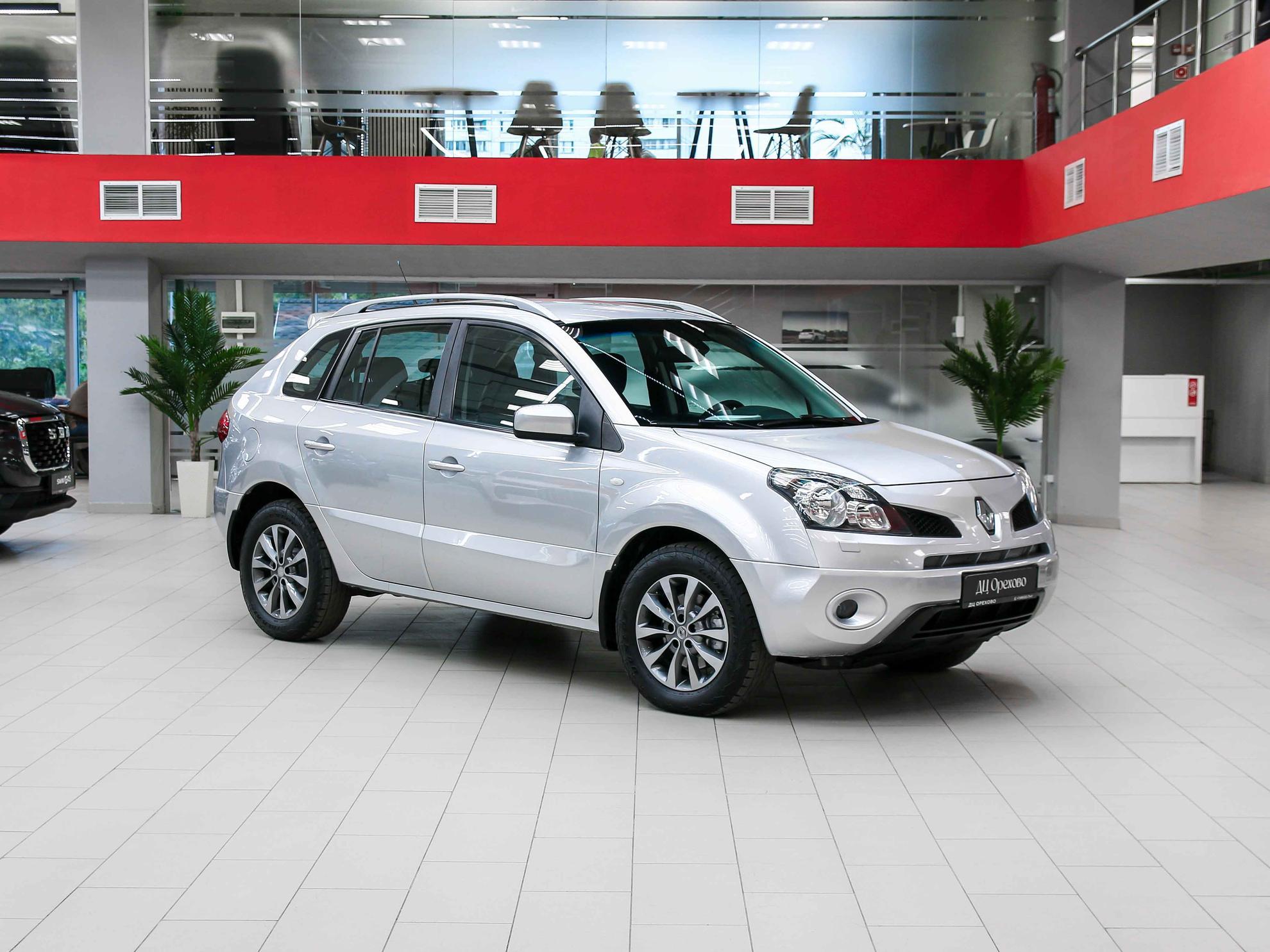 Renault Koleos 2010, серый, ДЦ Орехово