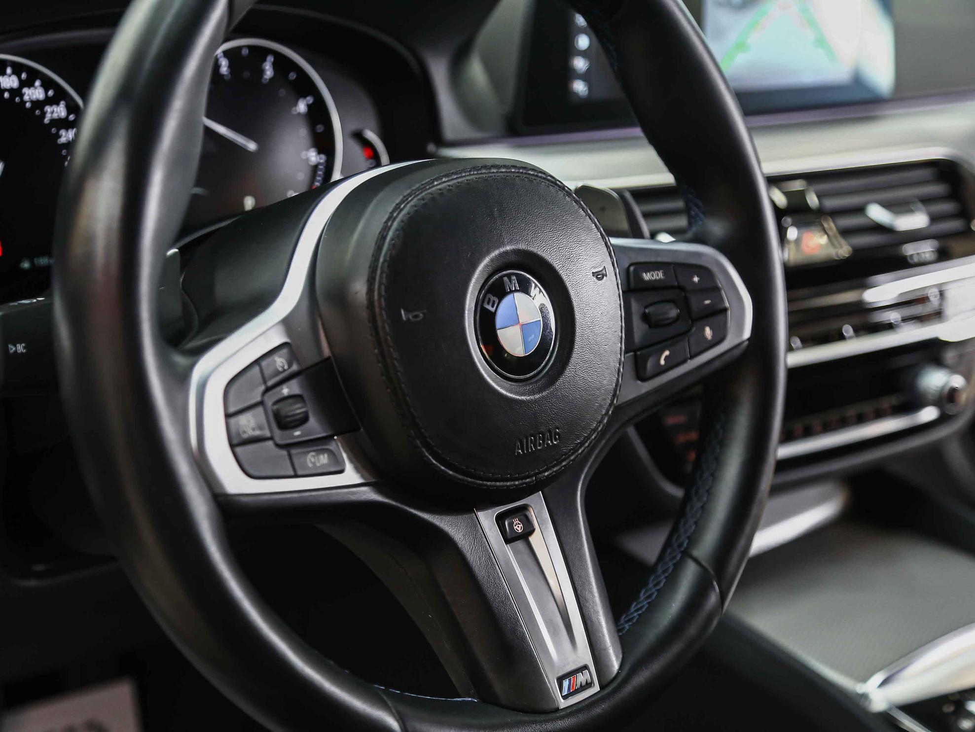 BMW 5 серии 2018, серый, ДЦ Орехово