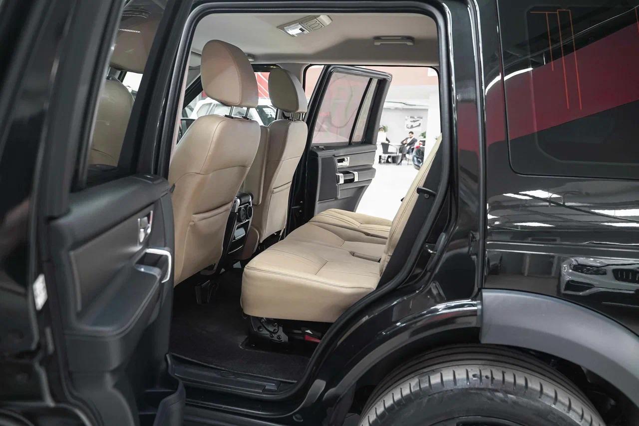 Land Rover Discovery 2012, черный, ДЦ Орехово