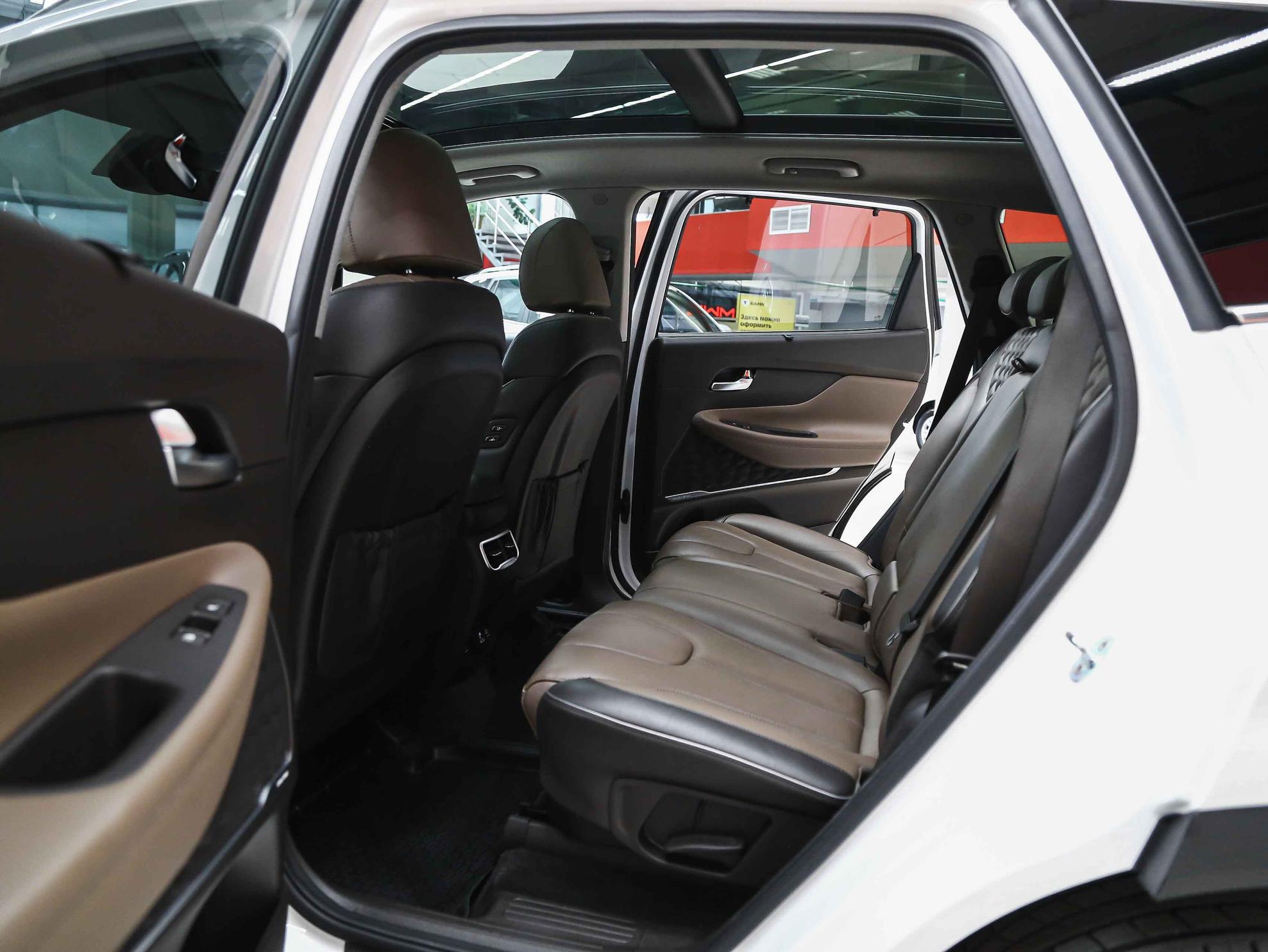 Hyundai Santa Fe 2021, белый, ДЦ Орехово