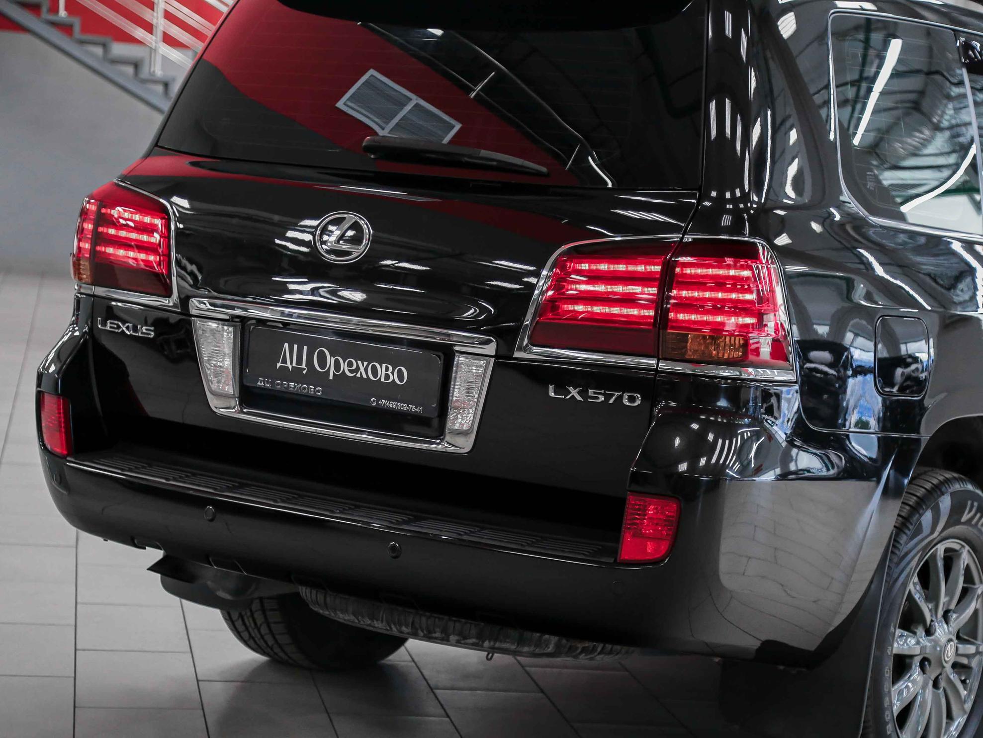 Lexus LX 2011, черный, ДЦ Орехово