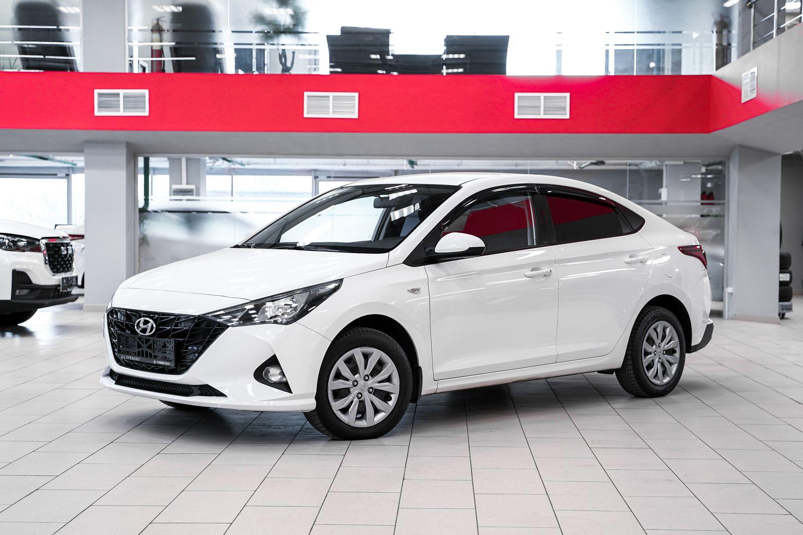 Hyundai Solaris 2021, белый, ДЦ Орехово