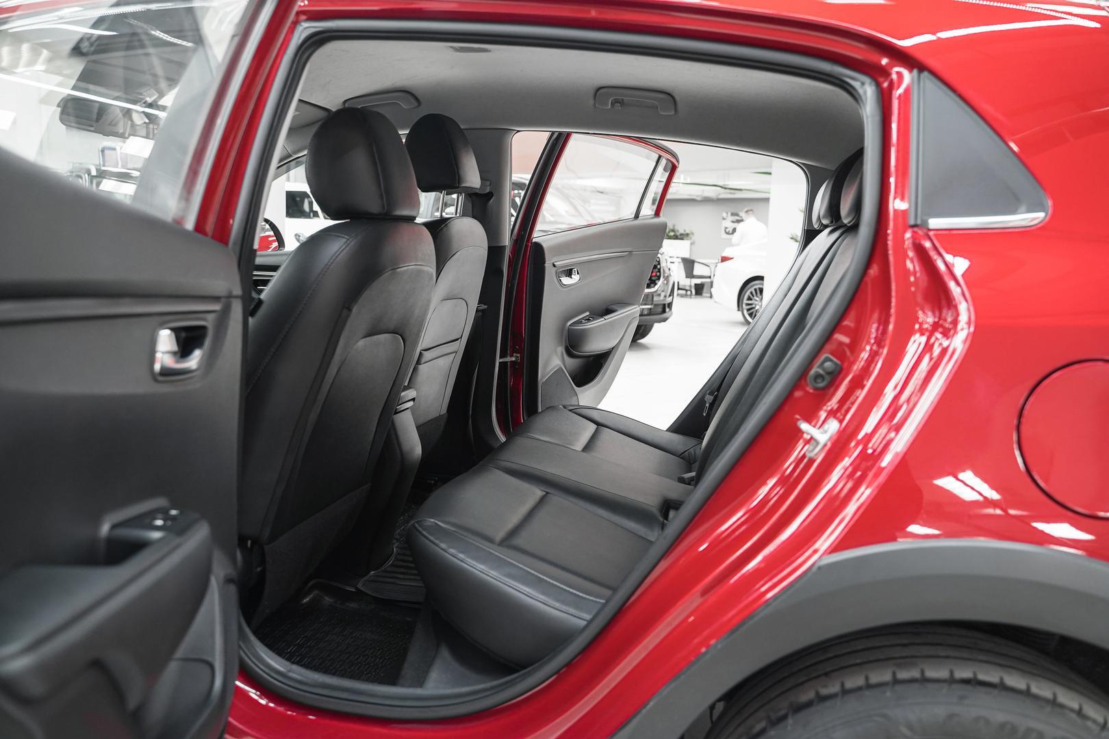 Kia Rio X-Line 2019, красный, ДЦ Орехово