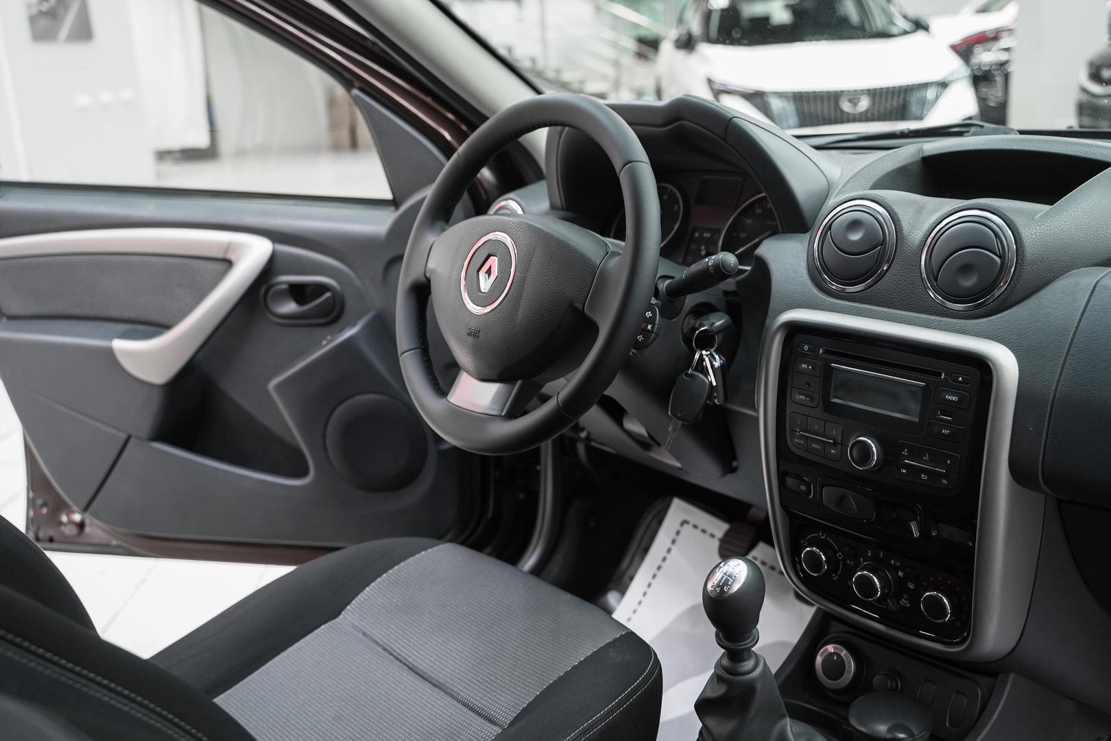 Renault Duster 2015, коричневый, ДЦ Орехово