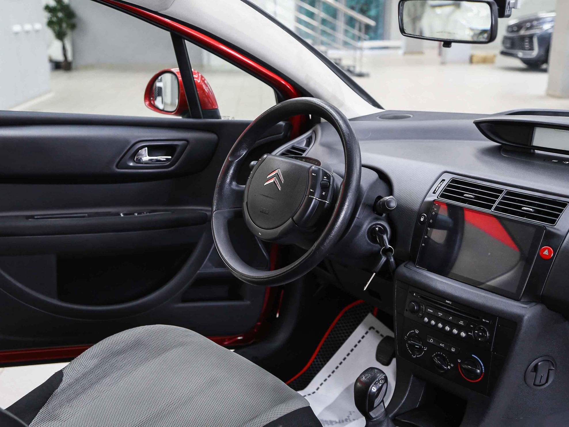 Citroen C4 2009, красный, ДЦ Орехово