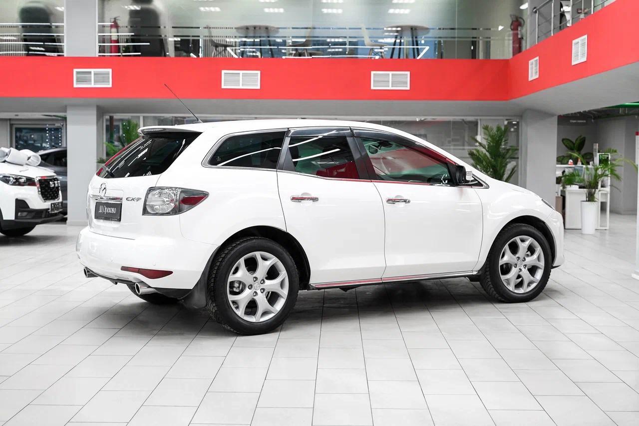 Mazda CX-7 2011, белый, ДЦ Орехово