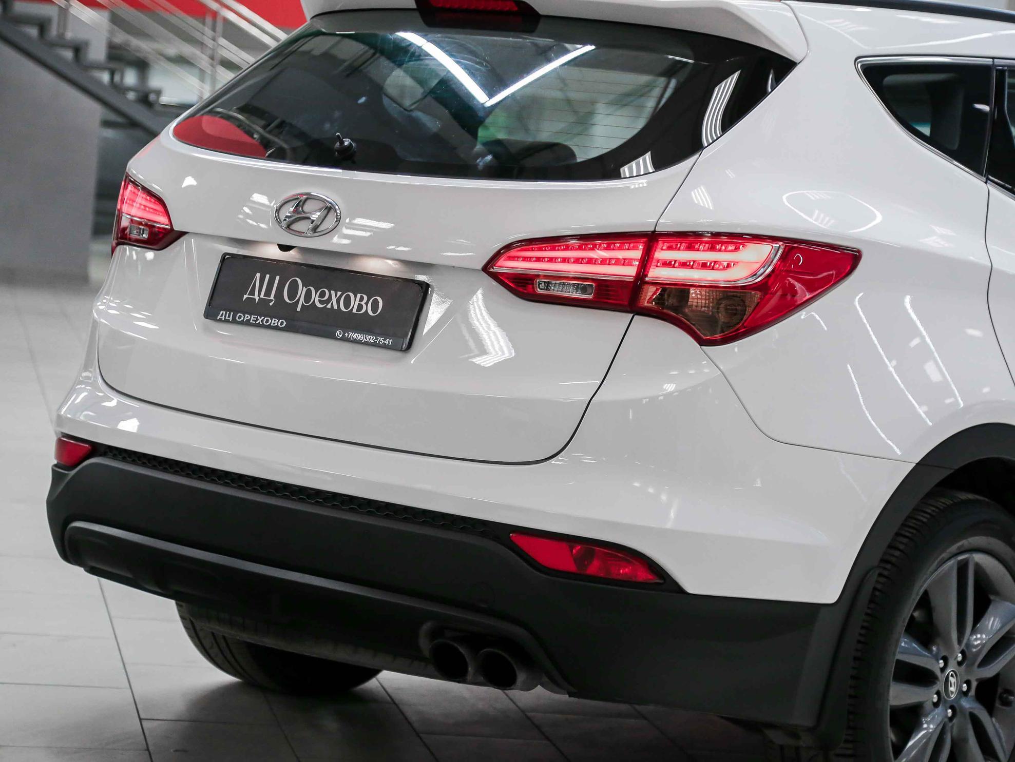 Hyundai Santa Fe 2013, белый, ДЦ Орехово