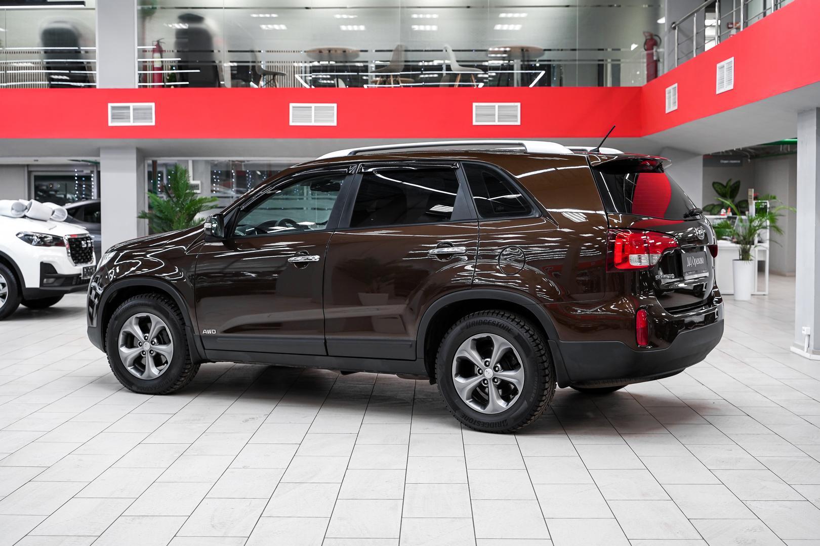 Kia Sorento 2014, коричневый, ДЦ Орехово