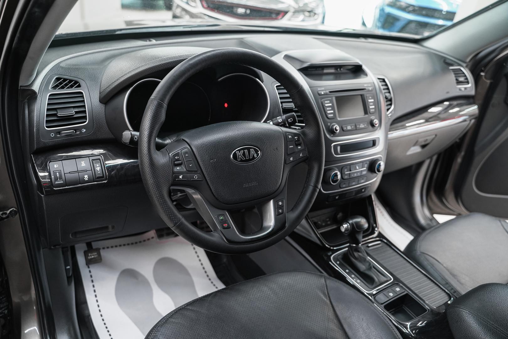 Kia Sorento 2015, бежевый, ДЦ Орехово