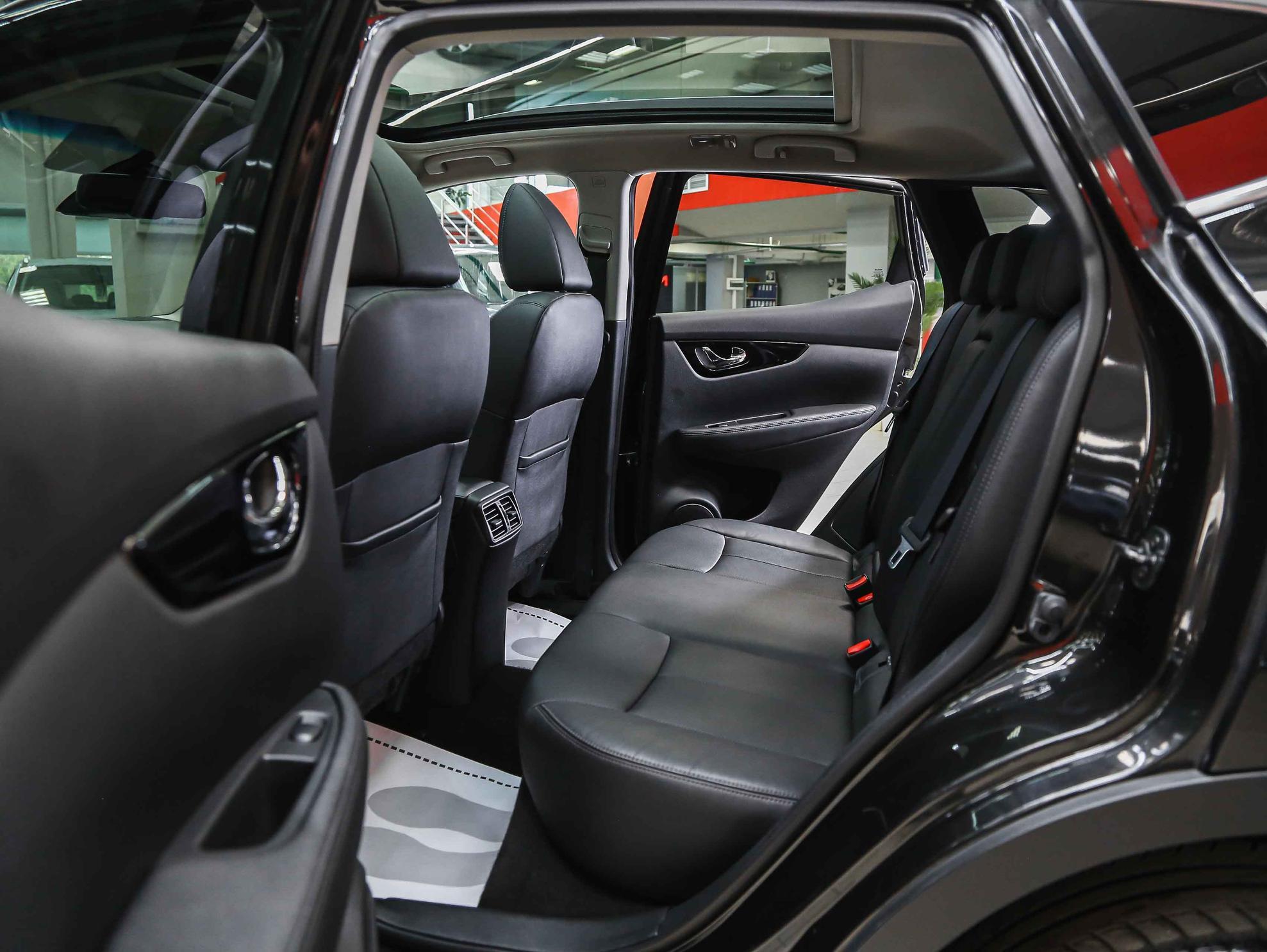 Nissan Qashqai 2014, черный, ДЦ Орехово