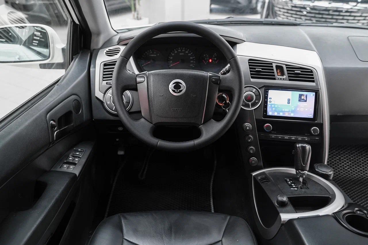 SsangYong Kyron 2011, белый, ДЦ Орехово