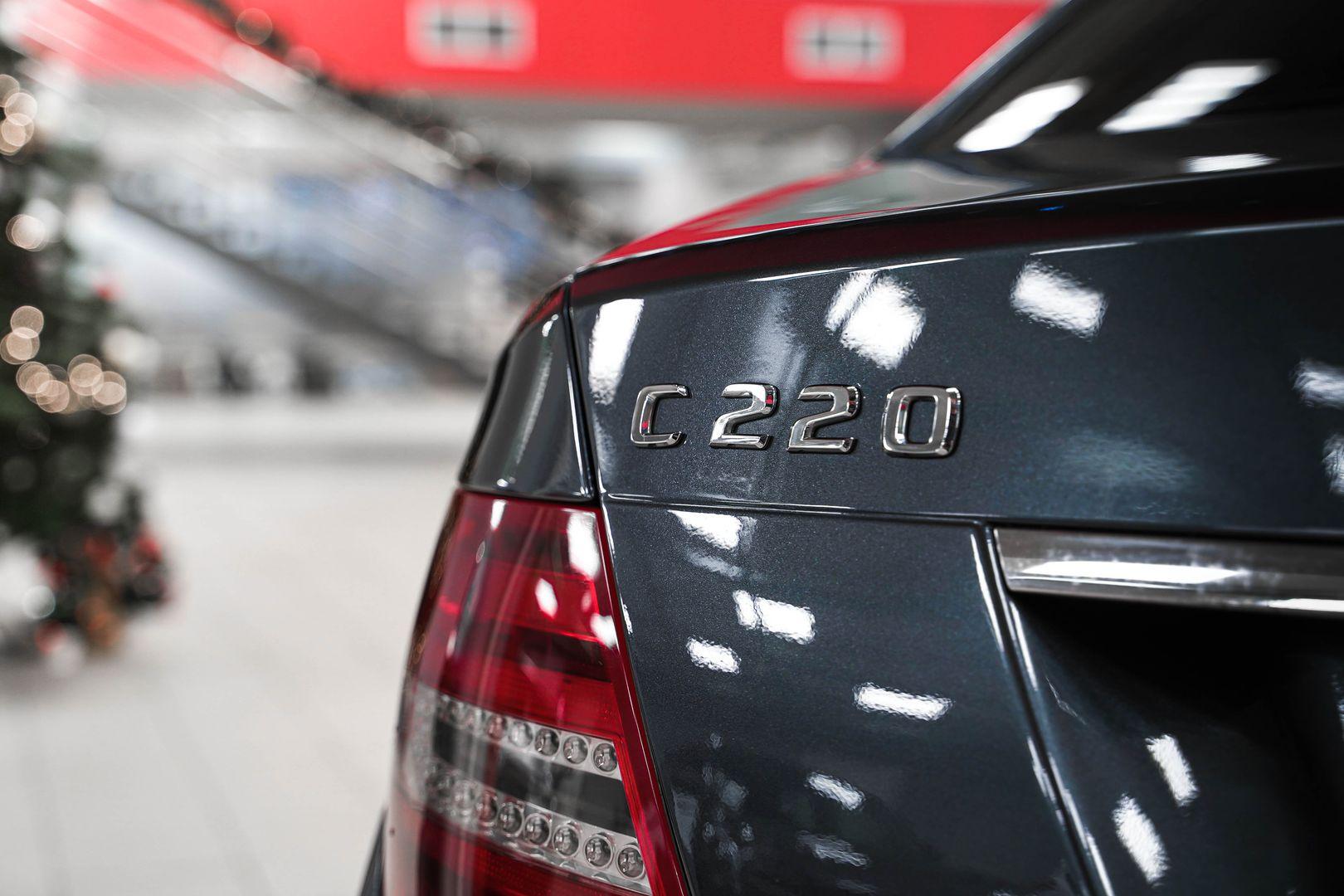 Mercedes-Benz C-Класс 2013, серый, ДЦ Орехово