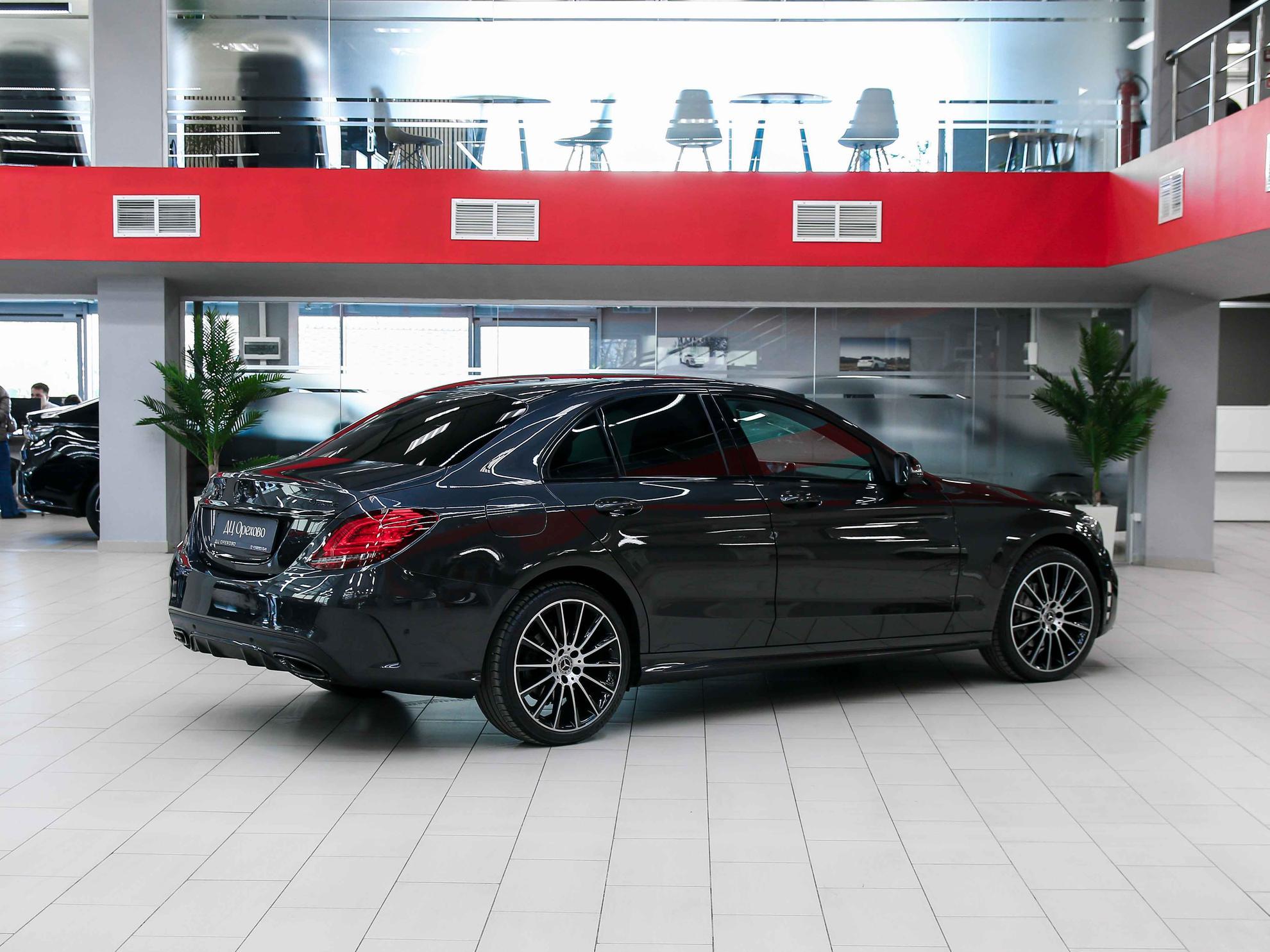 Mercedes-Benz C-Класс 2019, серый, ДЦ Орехово