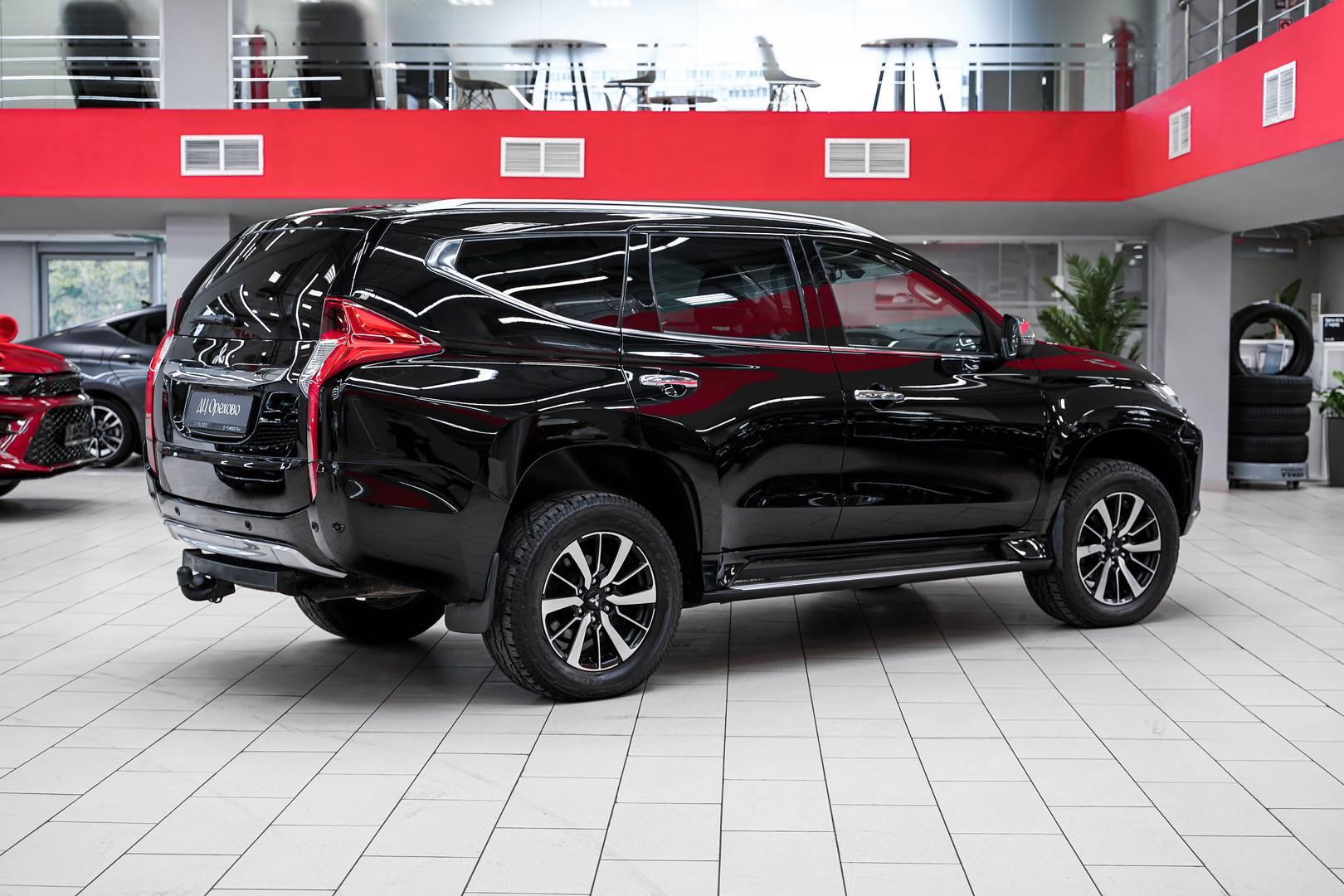 Mitsubishi Pajero Sport 2018, черный, ДЦ Орехово