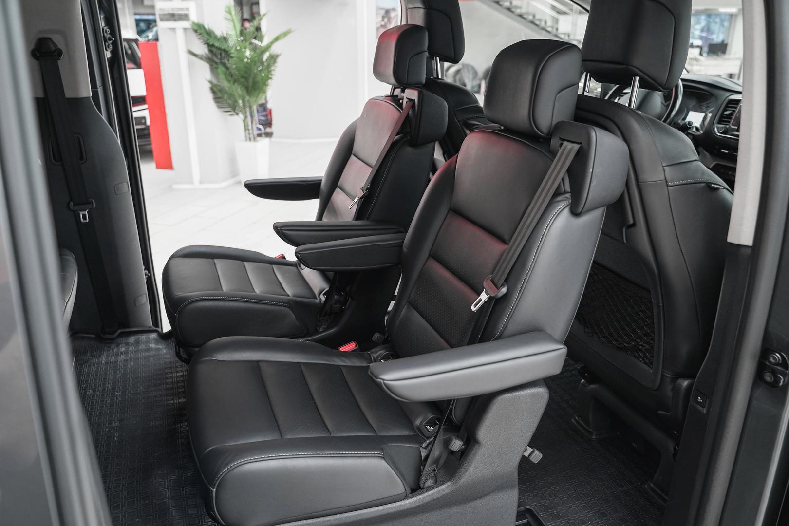 Citroen SpaceTourer 2018, серый, ДЦ Орехово